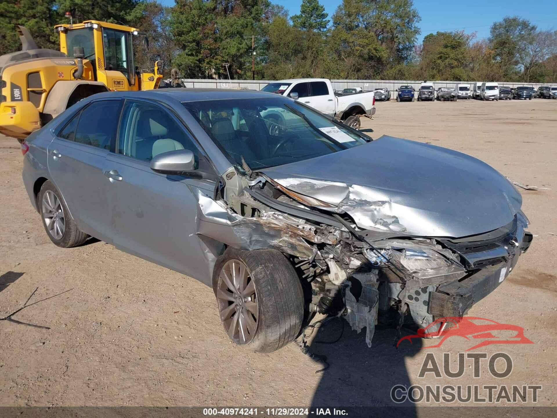 TOYOTA CAMRY 2016 - 4T1BF1FK2GU585040
