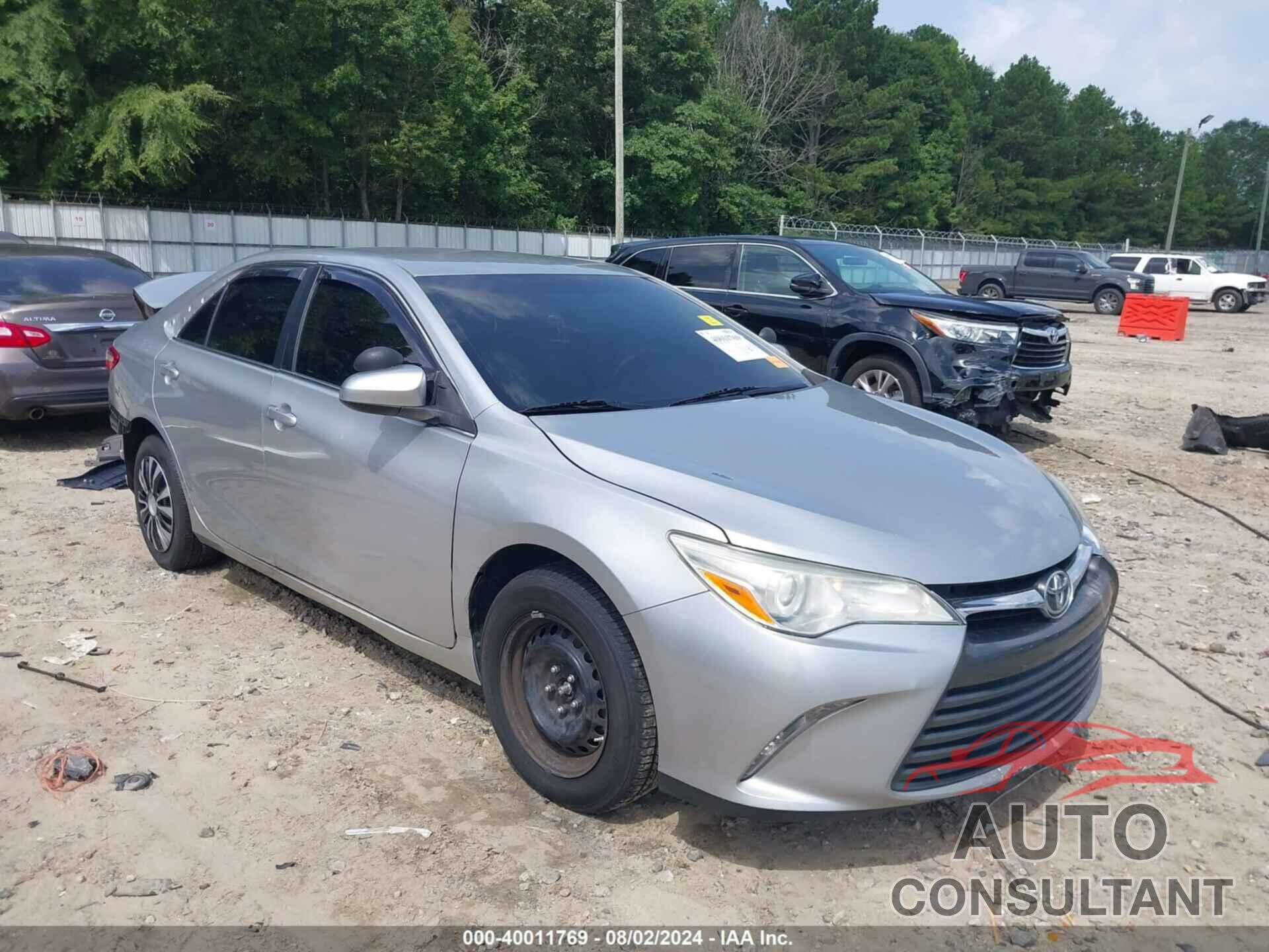 TOYOTA CAMRY 2016 - 4T4BF1FK3GR547077
