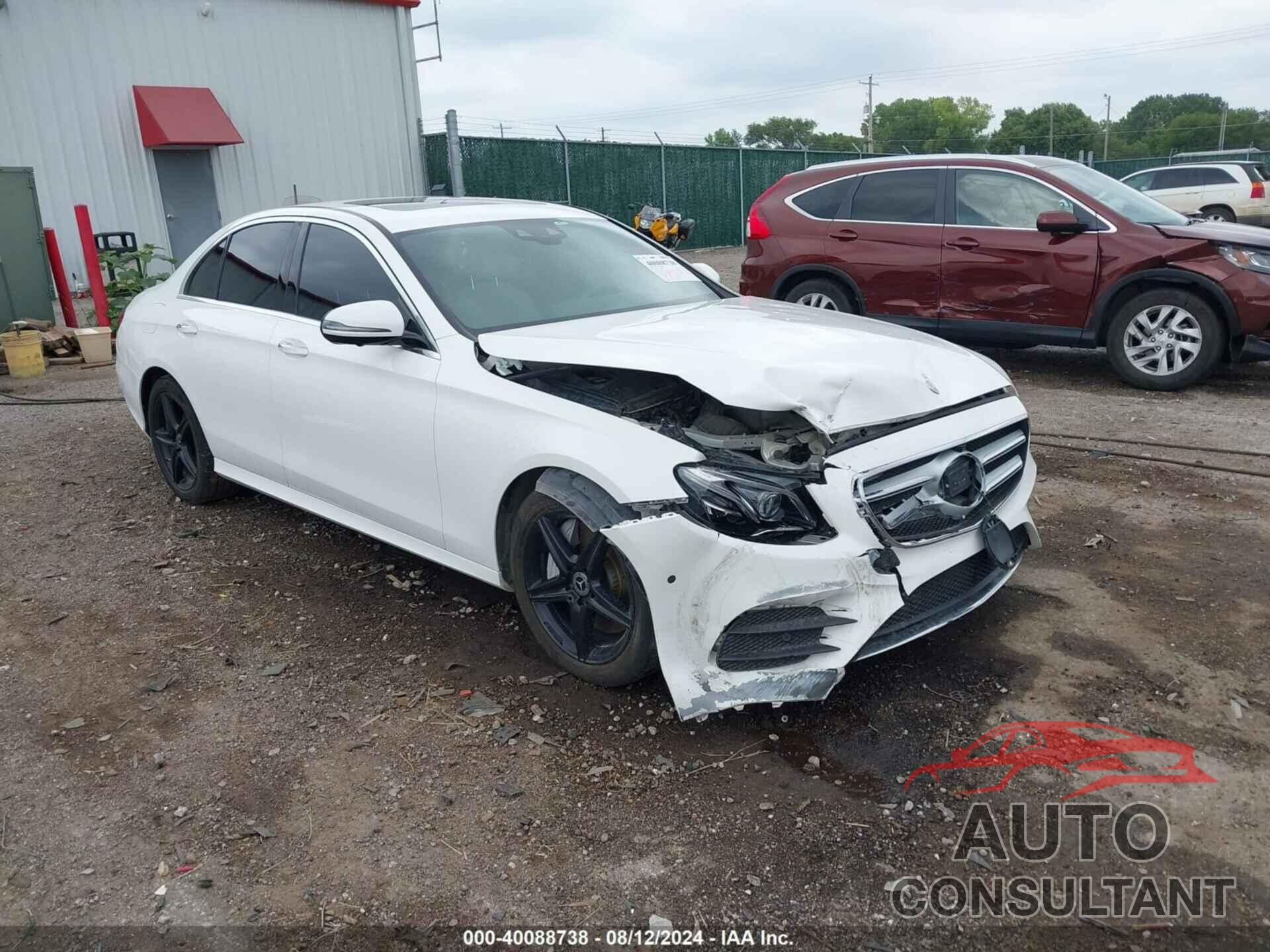 MERCEDES-BENZ E 300 2018 - WDDZF4JB4JA322154