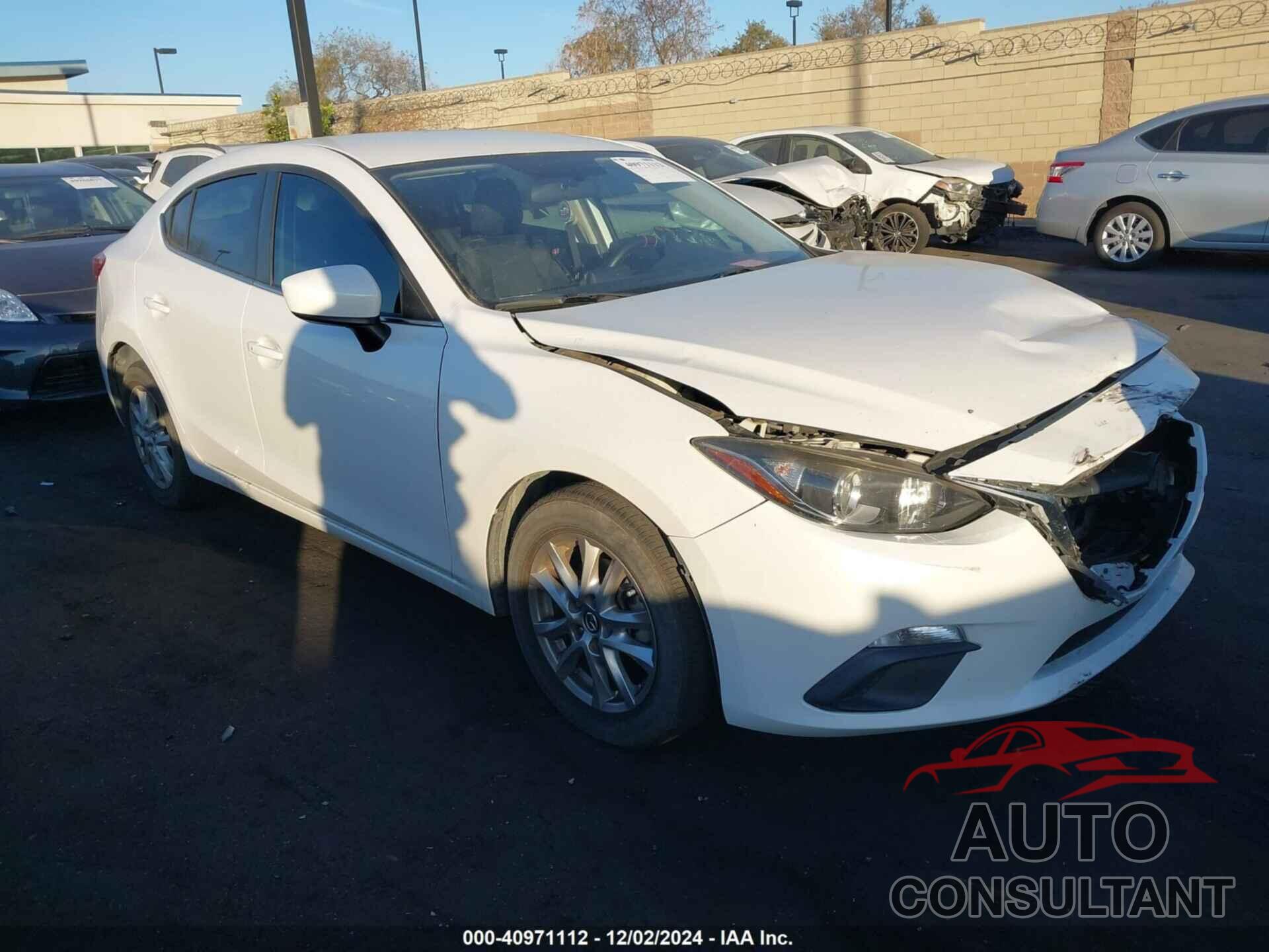 MAZDA MAZDA3 2014 - JM1BM1V70E1150197