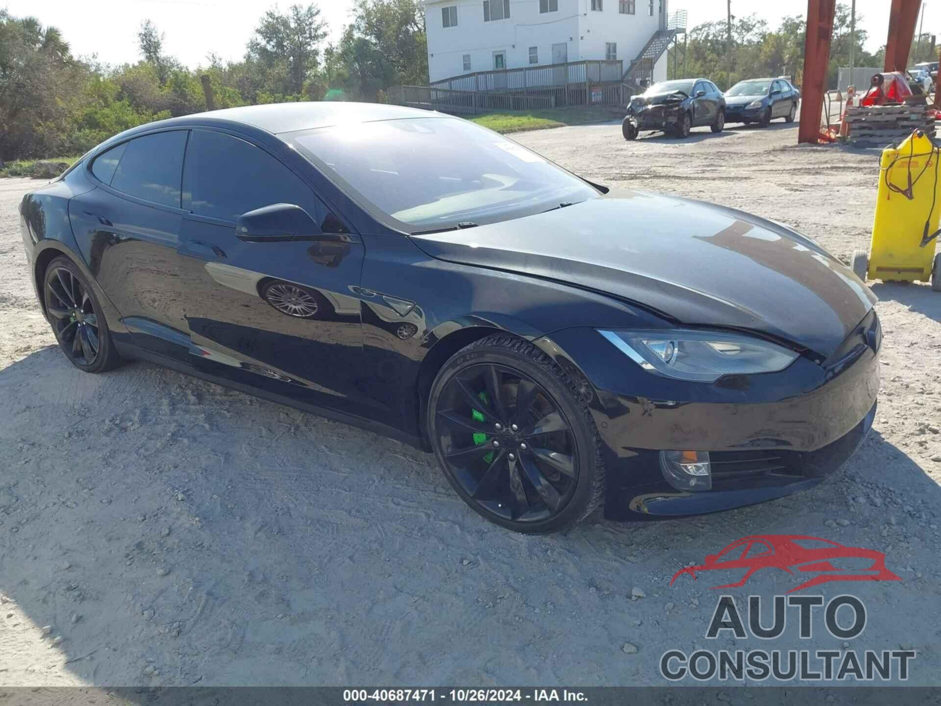 TESLA MODEL S 2015 - 5YJSA1H49FF092335