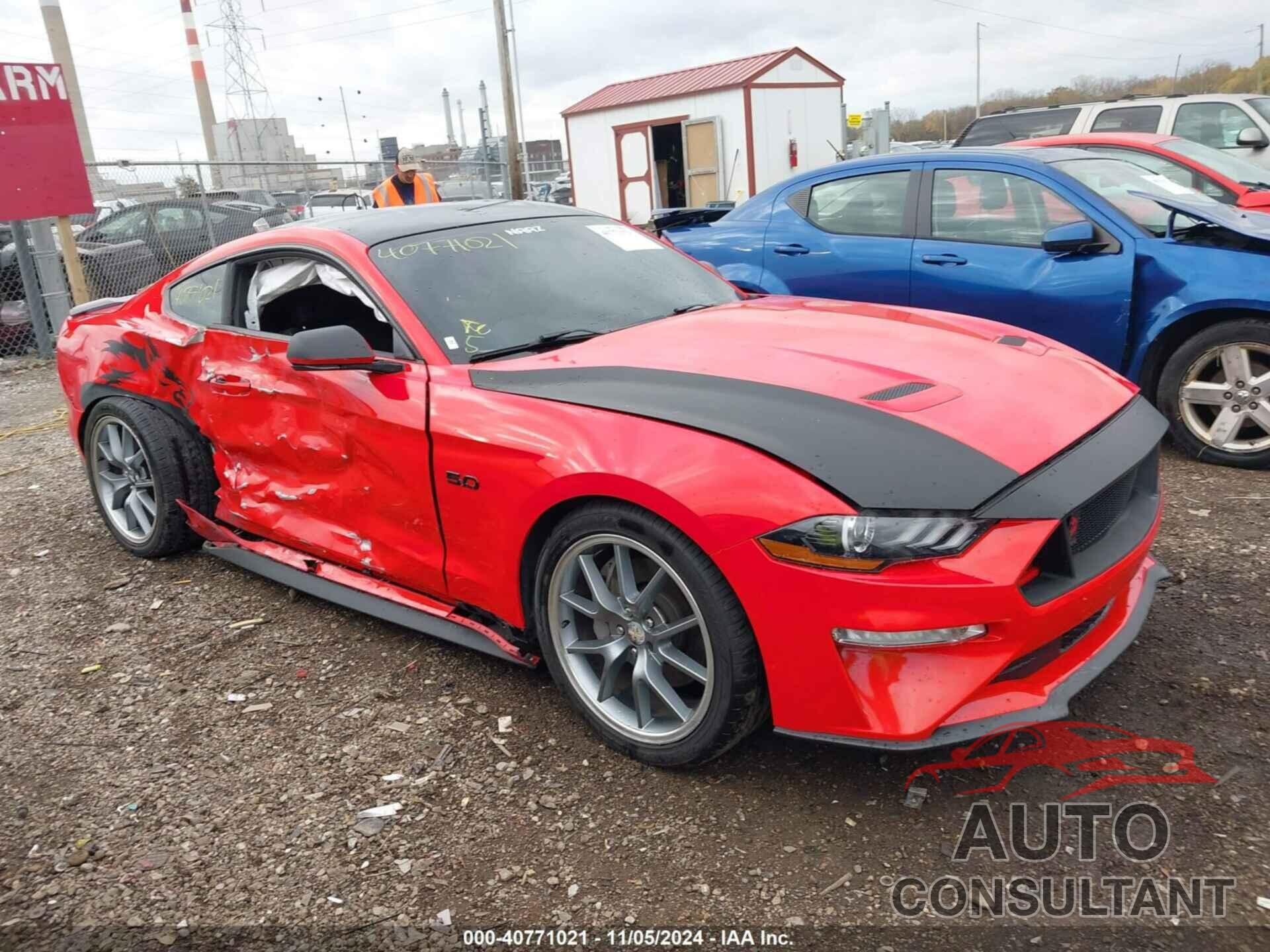 FORD MUSTANG 2019 - 1FA6P8CF7K5147528