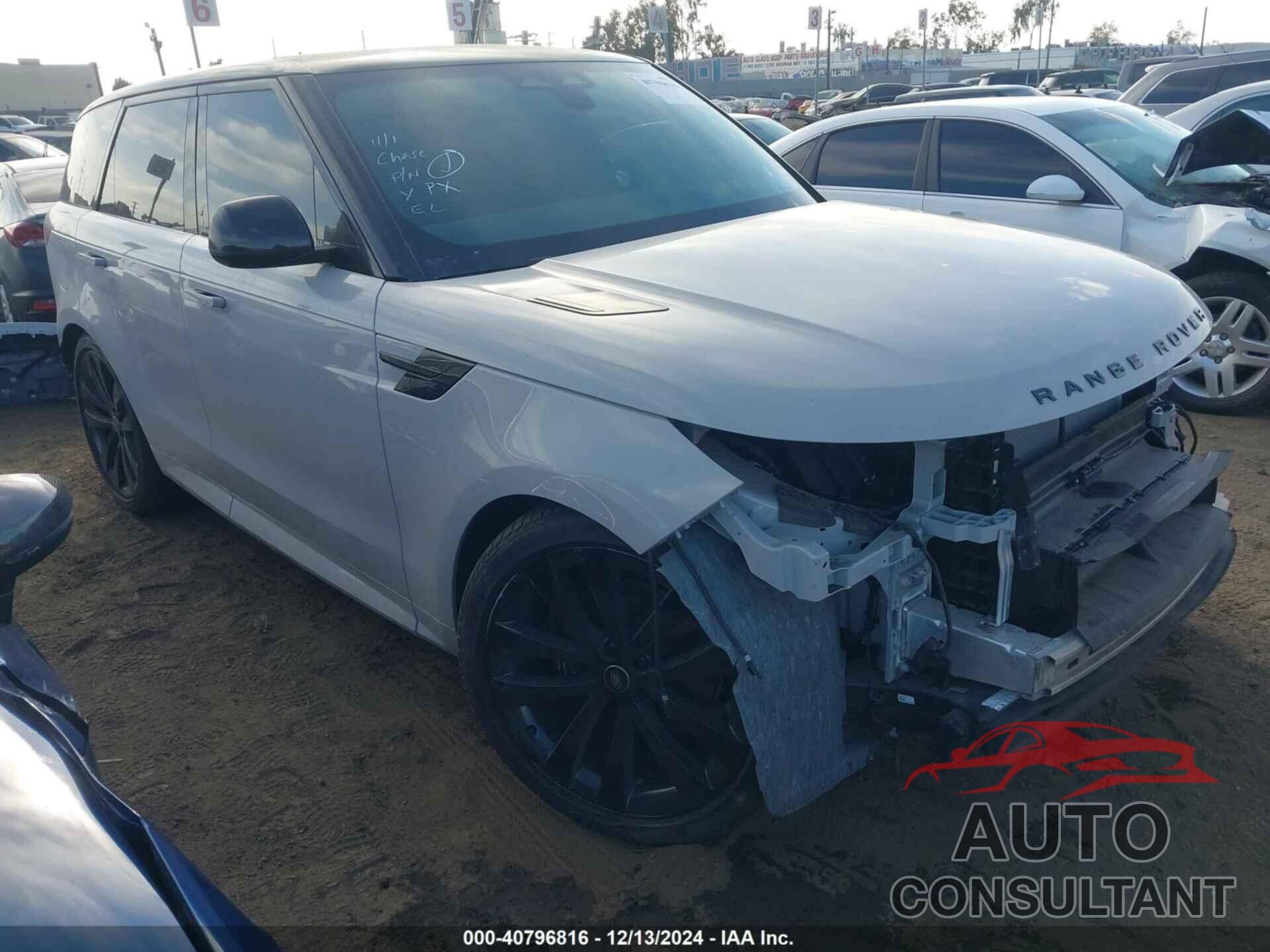 LAND ROVER RANGE ROVER SPORT 2024 - SAL1L9FU4RA172350