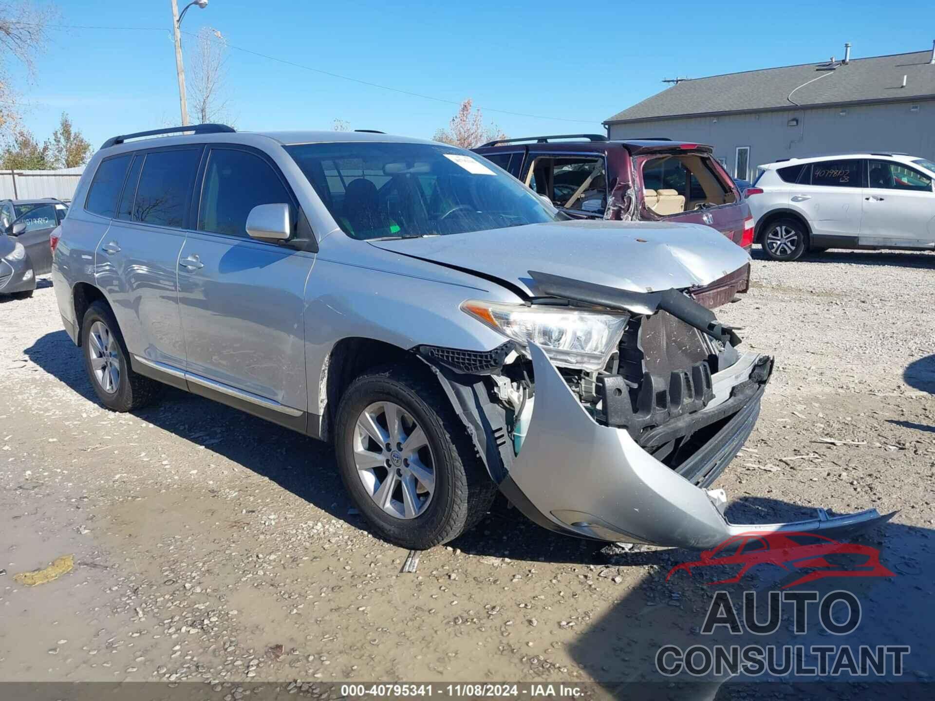 TOYOTA HIGHLANDER 2012 - 5TDBK3EH0CS108476