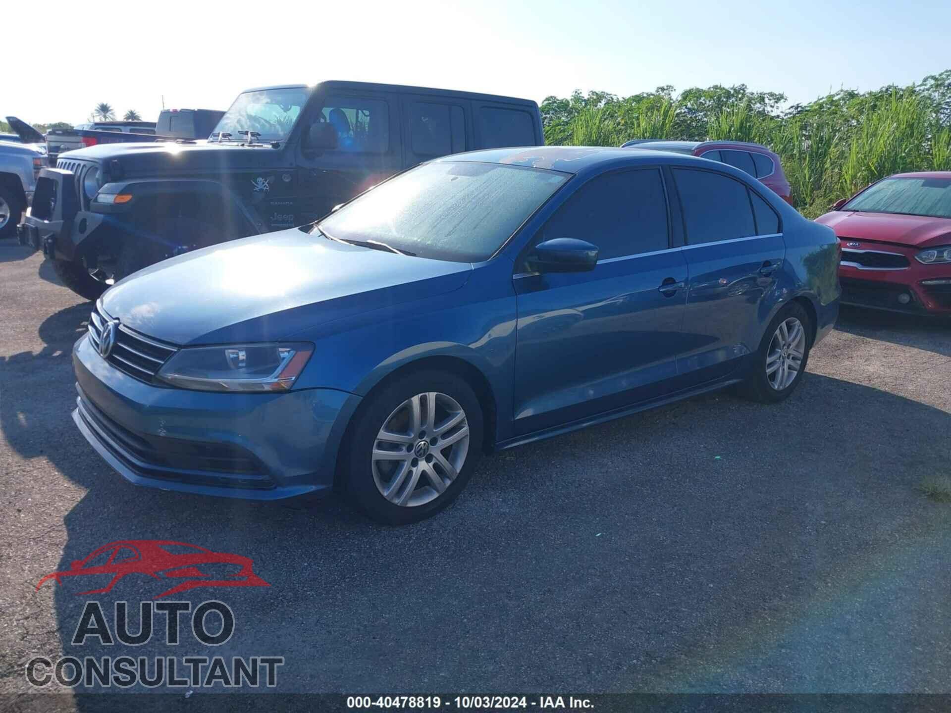 VOLKSWAGEN JETTA 2017 - 3VW2B7AJ9HM346377
