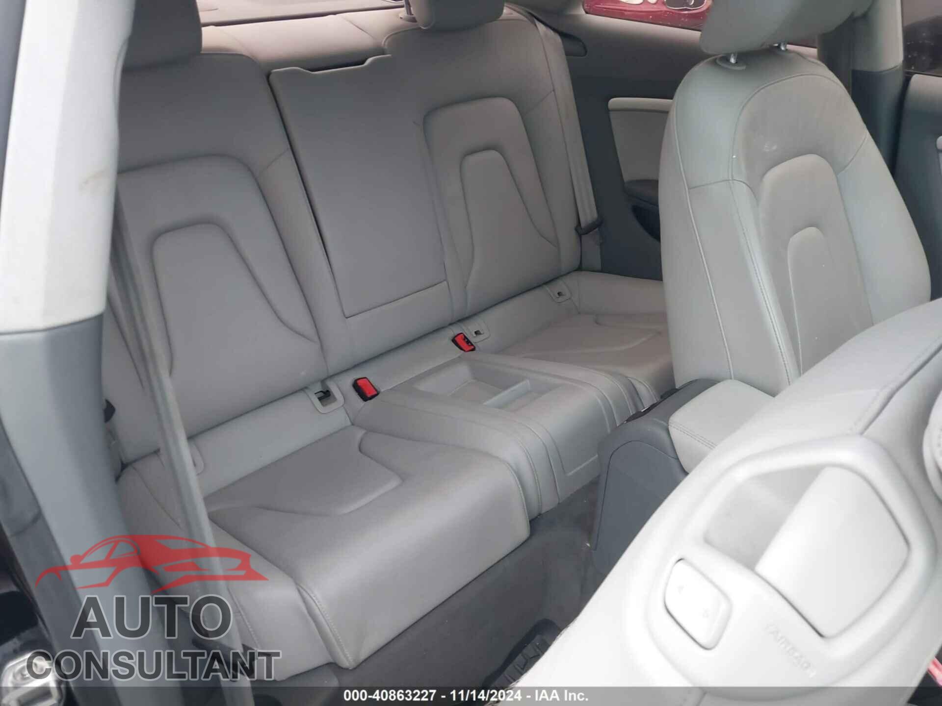 AUDI A5 2014 - WAUCFAFR1EA054946