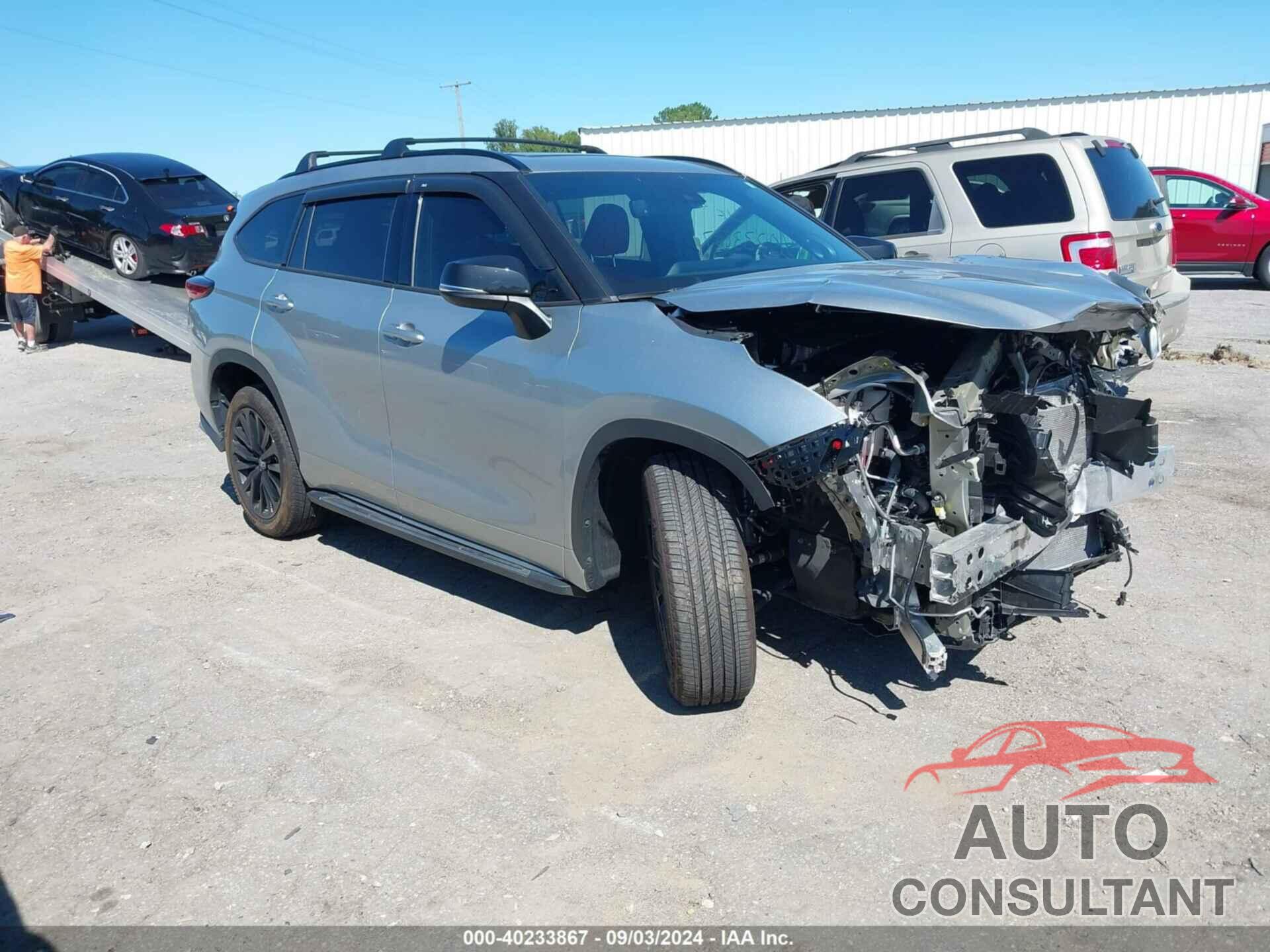 TOYOTA HIGHLANDER 2023 - 5TDKDRAHXPS024027