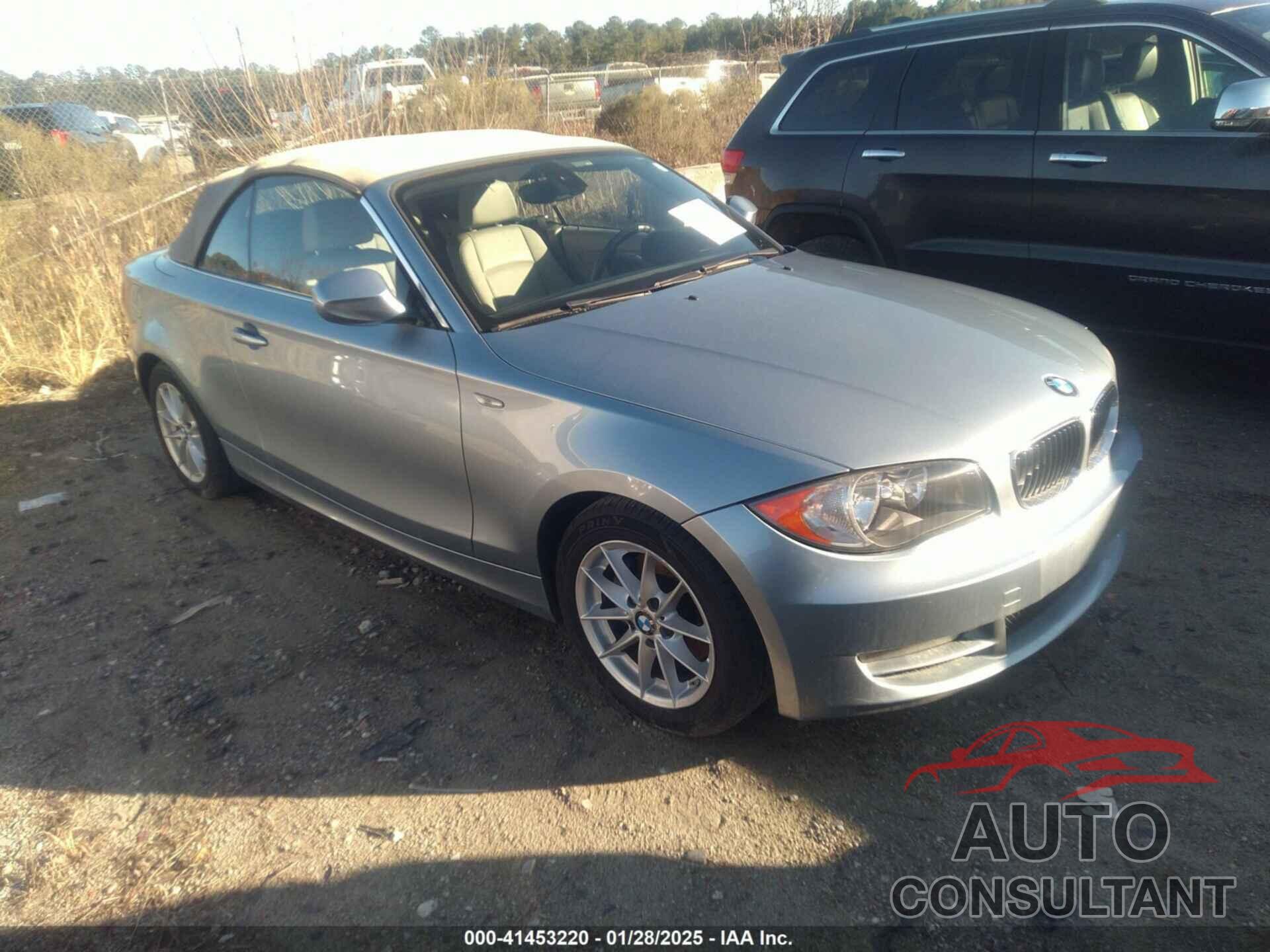 BMW 128I 2011 - WBAUN1C5XBVH82474