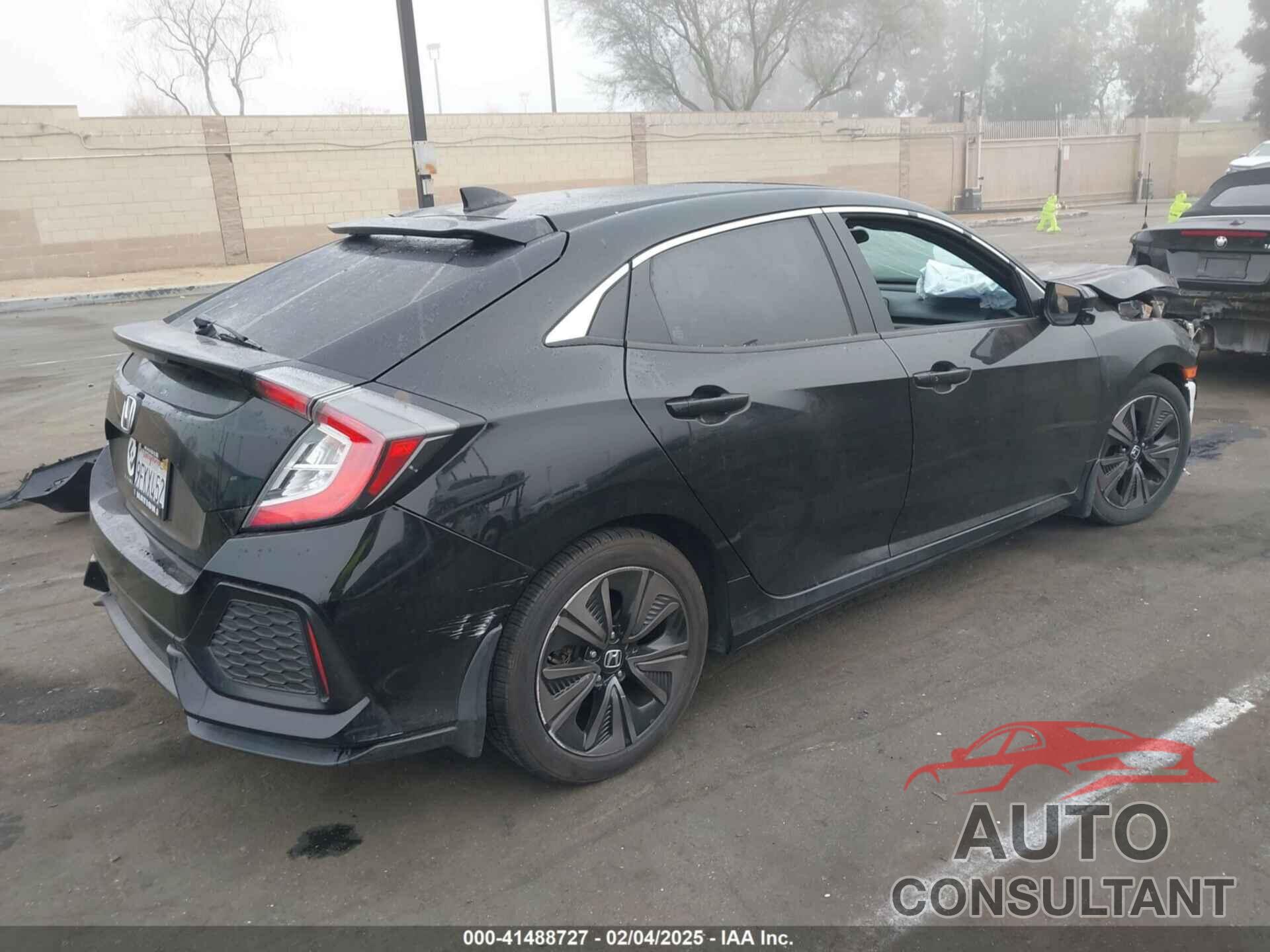 HONDA CIVIC 2017 - SHHFK7H50HU418969