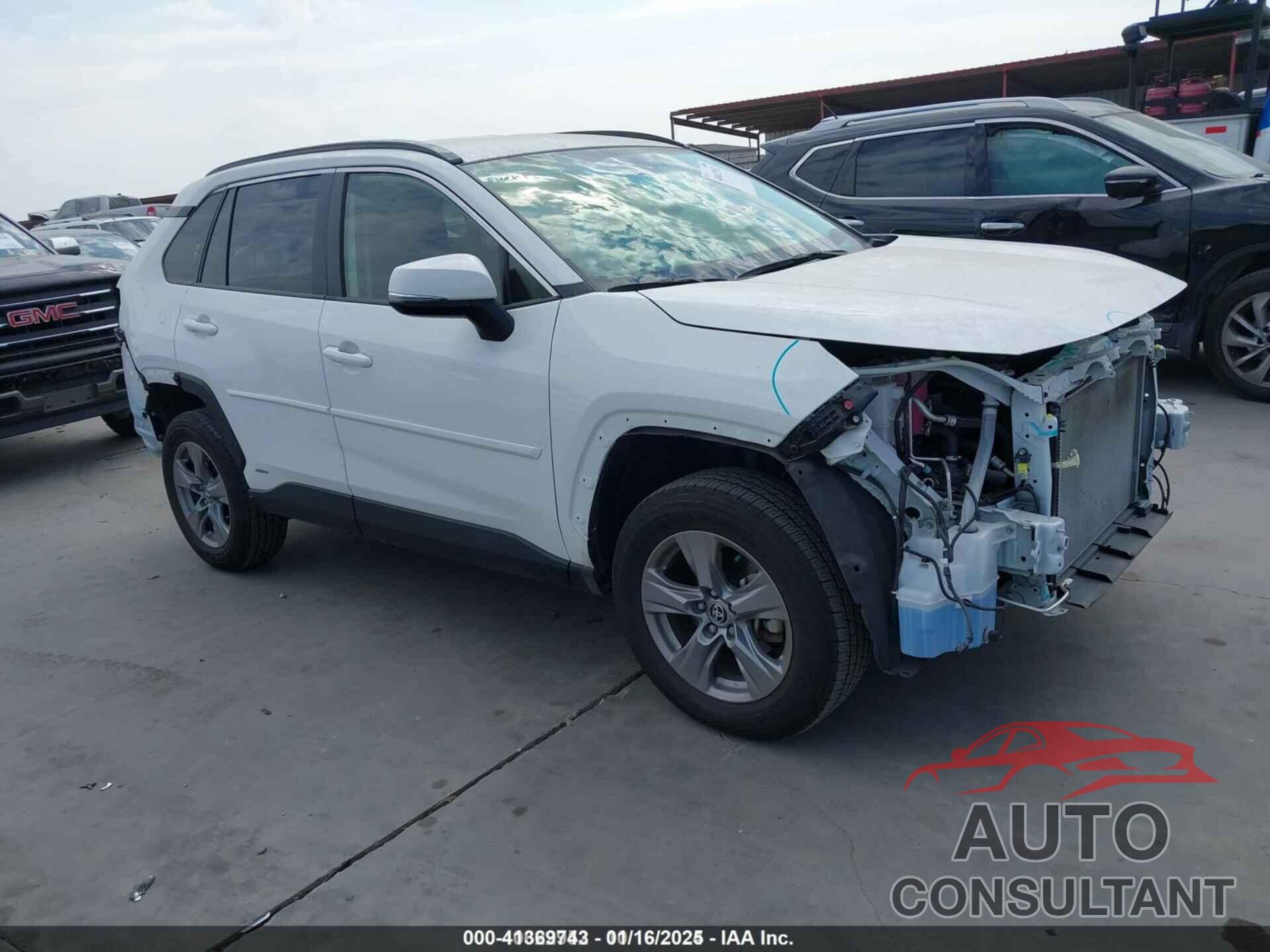 TOYOTA RAV4 HYBRID 2022 - JTMMWRFV5ND153612