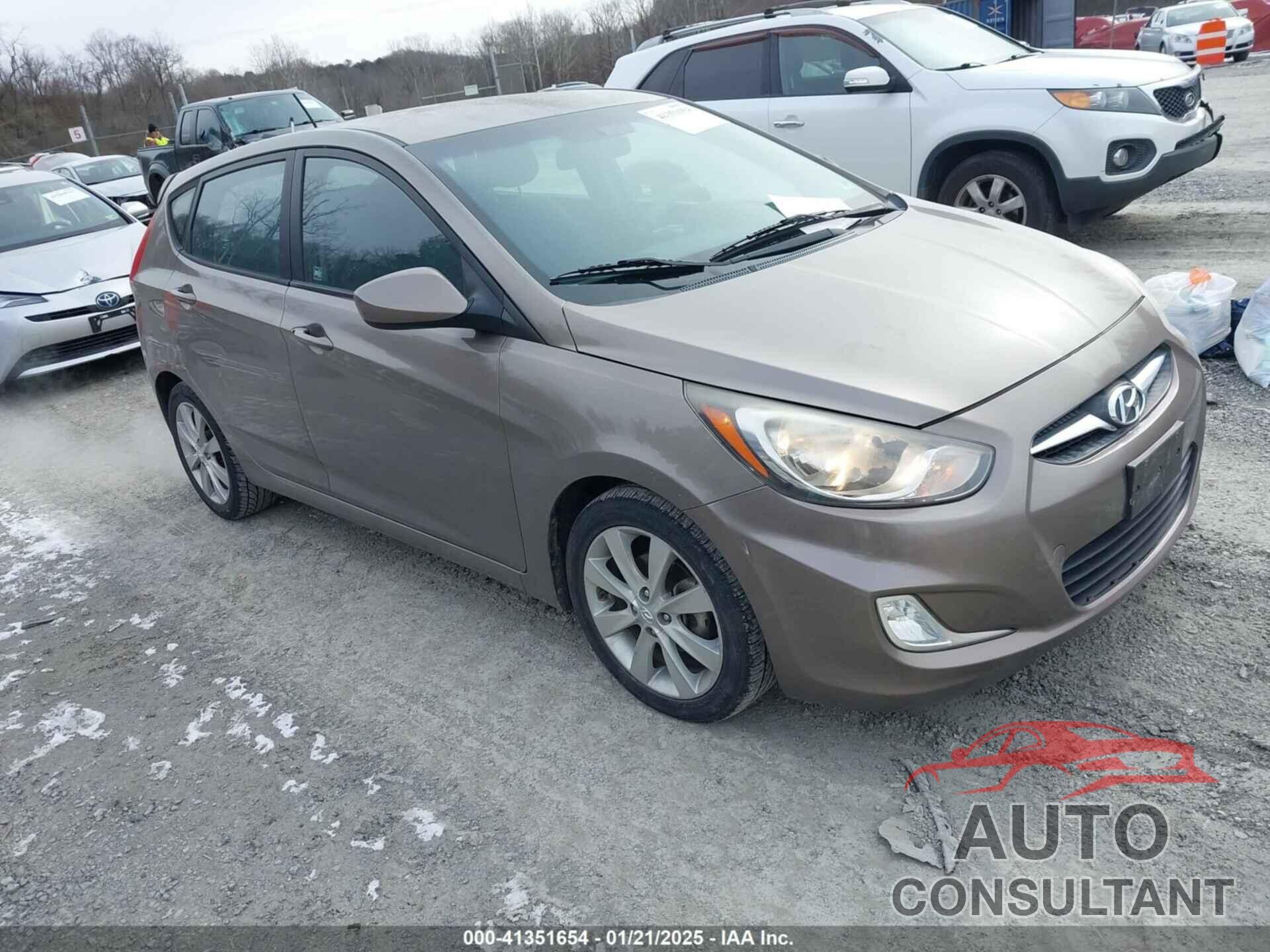 HYUNDAI ACCENT 2012 - KMHCU5AE8CU005447