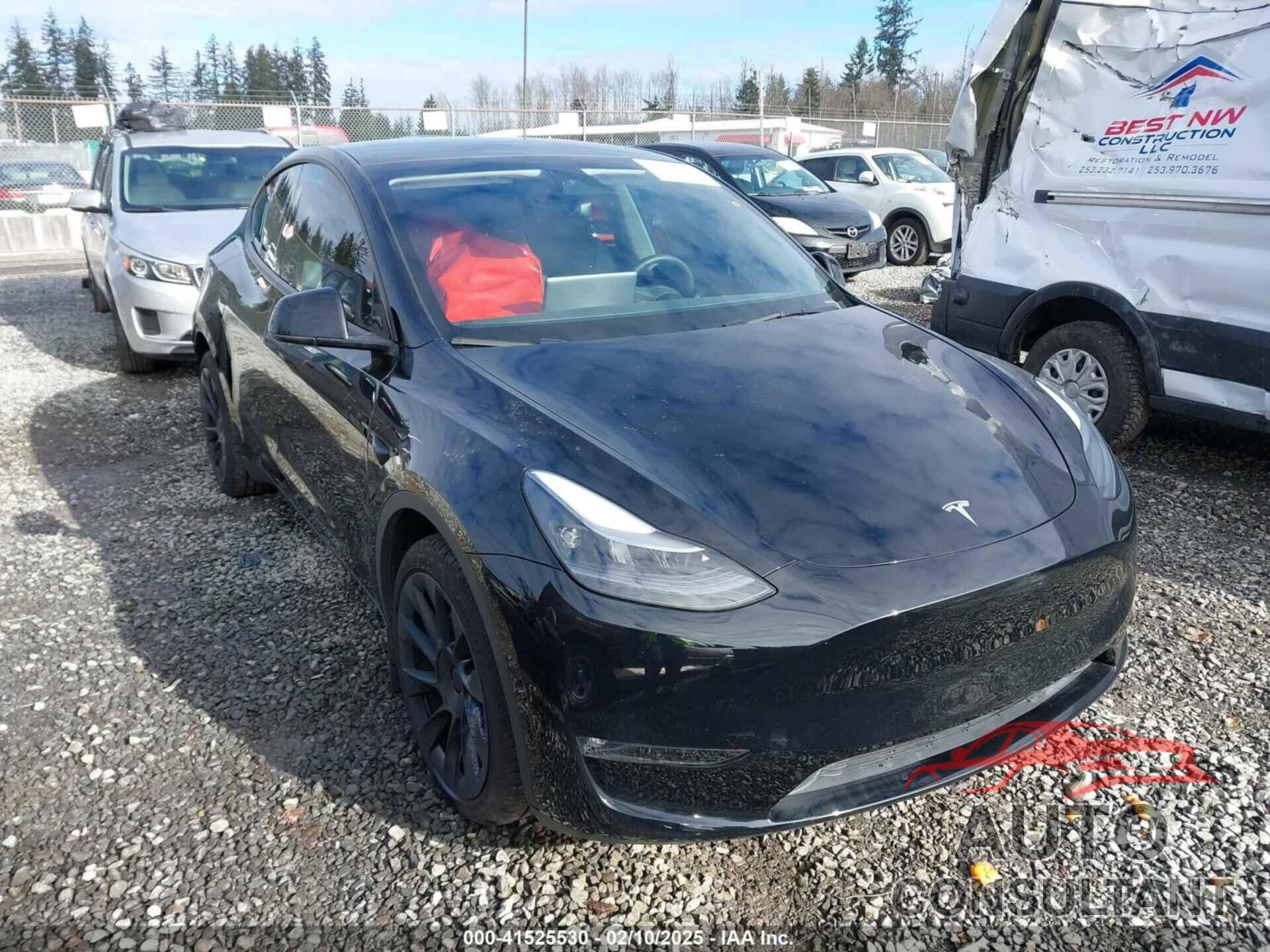 TESLA MODEL Y 2023 - 7SAYGDED7PF946984