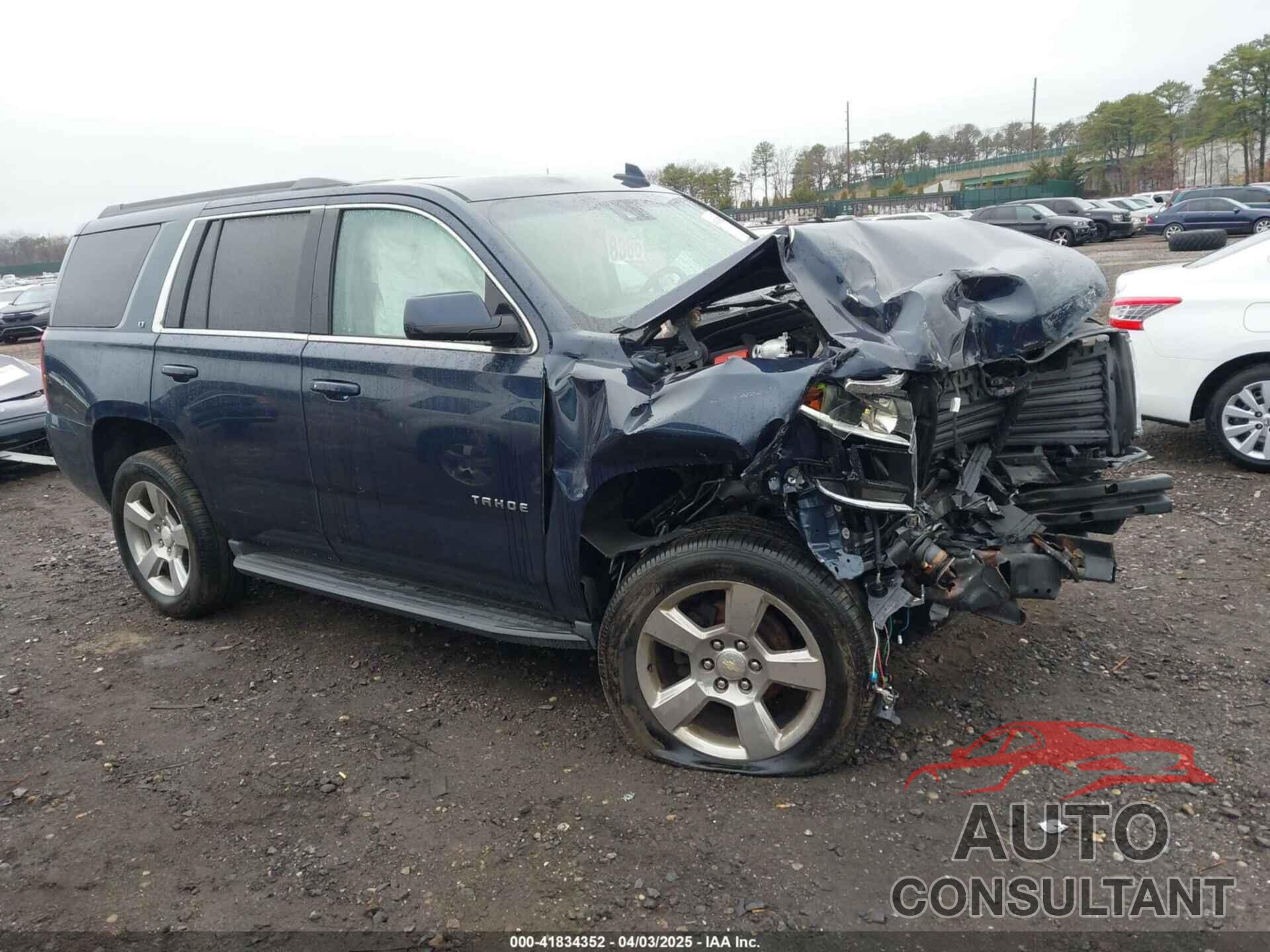 CHEVROLET TAHOE 2017 - 1GNSKBKC2HR160790