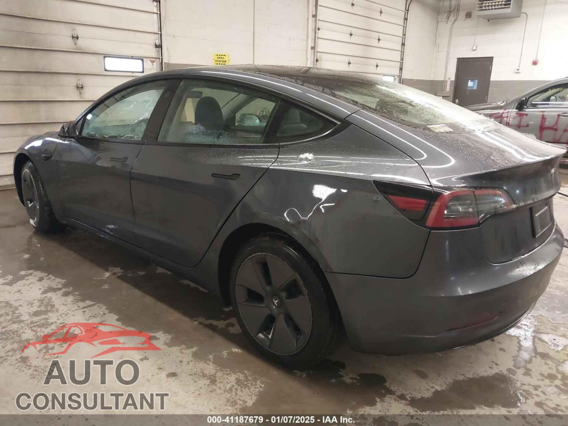 TESLA MODEL 3 2023 - 5YJ3E1EA2PF683594