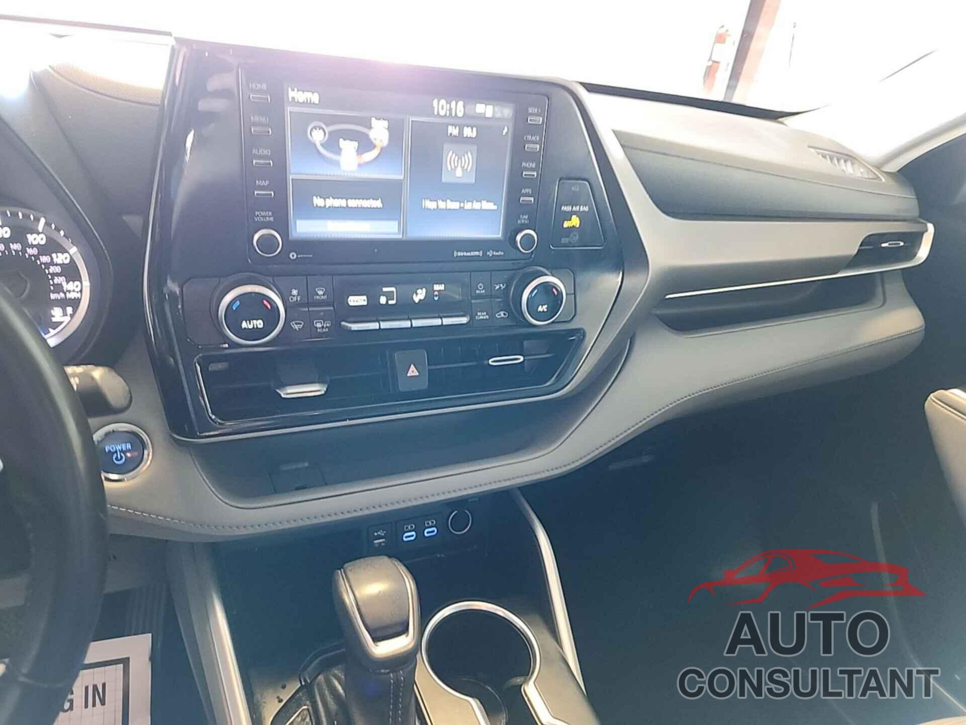 TOYOTA HIGHLANDER 2022 - 5TDZARAH6NS517126