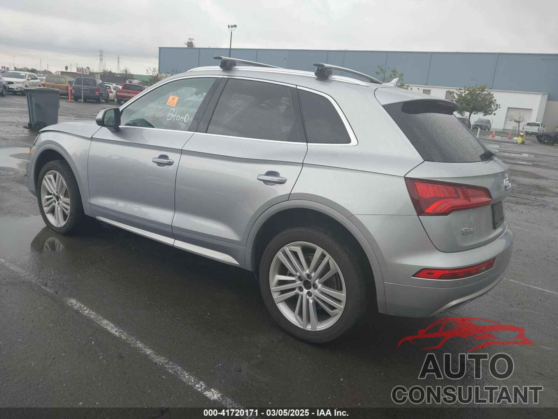 AUDI Q5 2018 - WA1BNAFY3J2044961