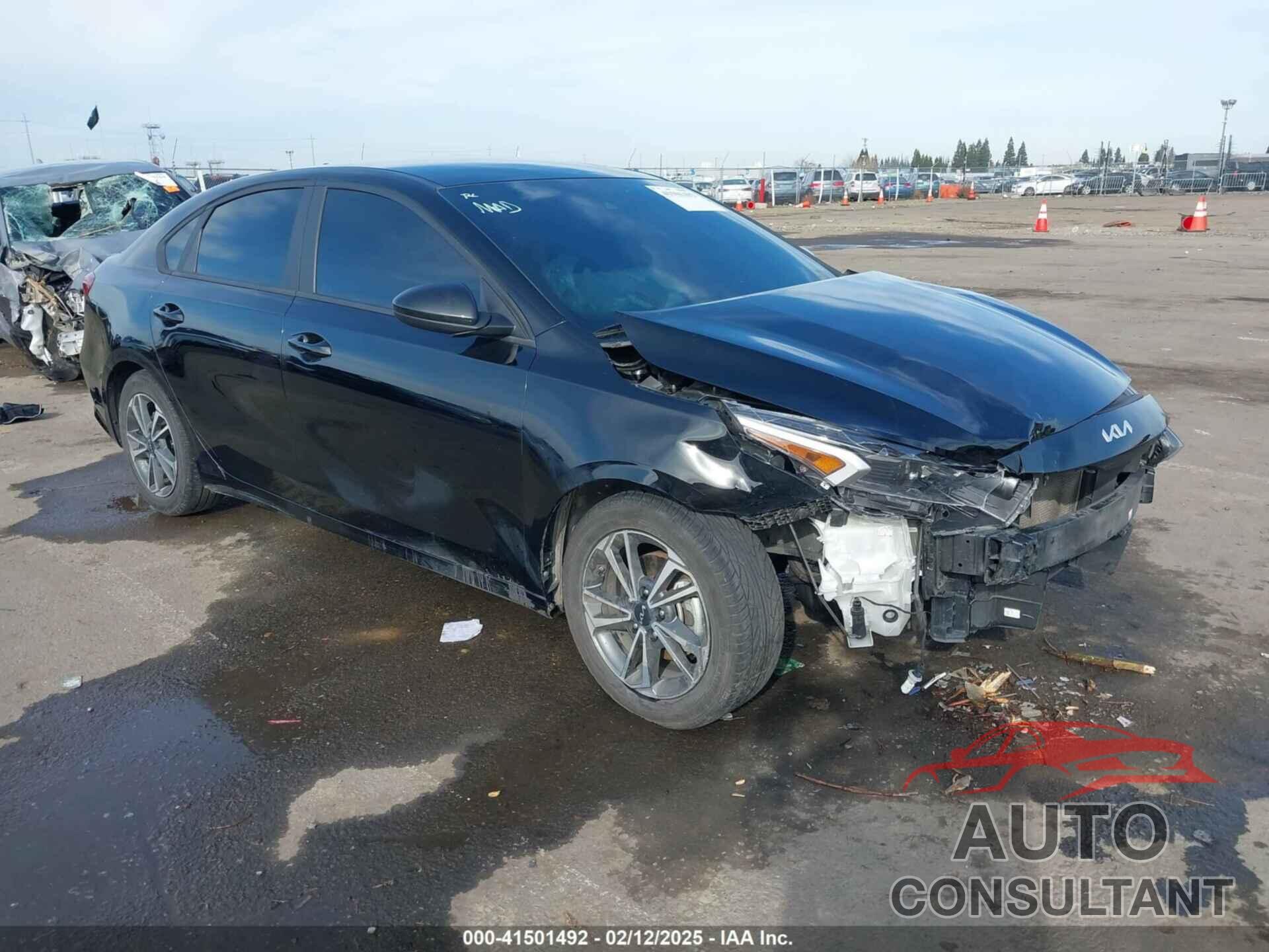 KIA FORTE 2023 - 3KPF24AD7PE555090