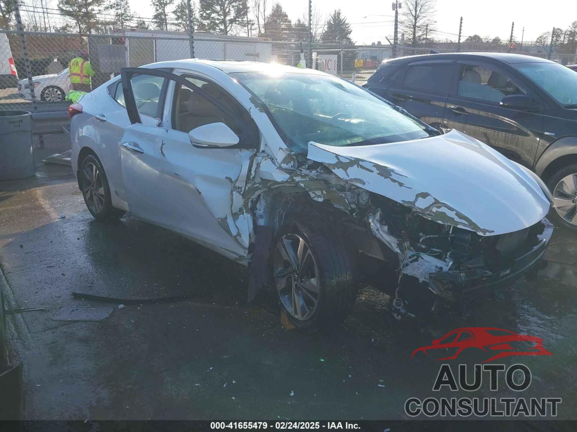 HYUNDAI ELANTRA 2015 - 5NPDH4AE8FH547038