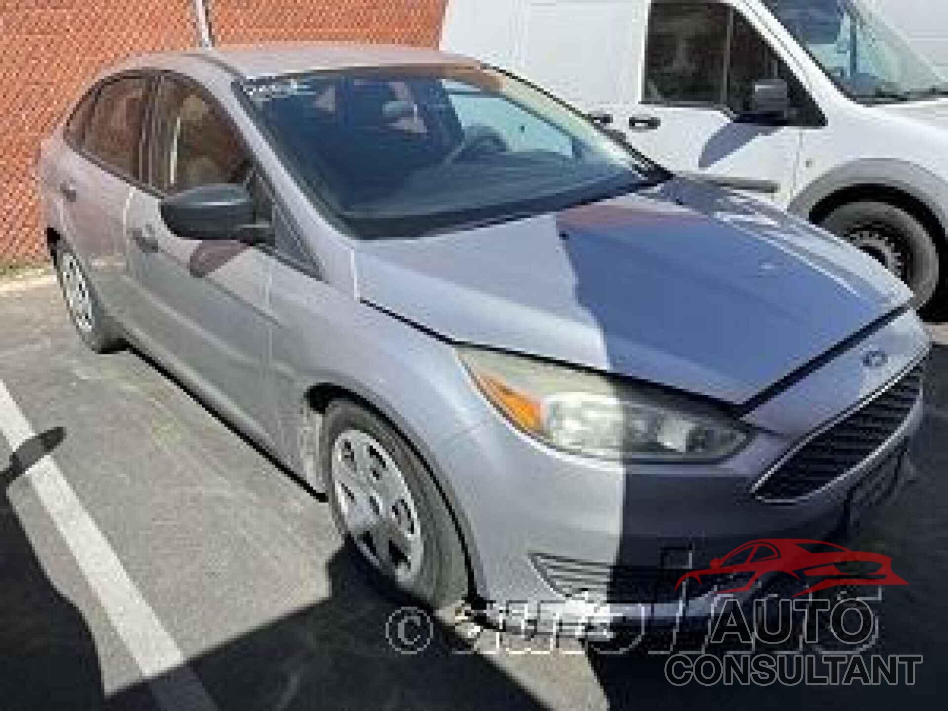 FORD FOCUS 2015 - 1FADP3E22FL326114