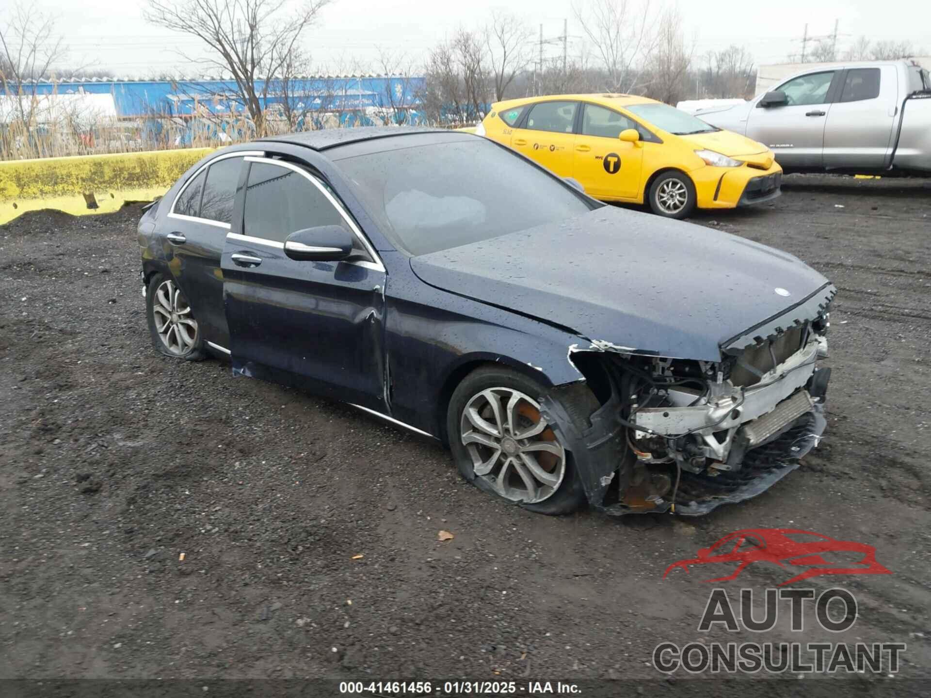 MERCEDES-BENZ C 300 2015 - 55SWF4KB2FU060966