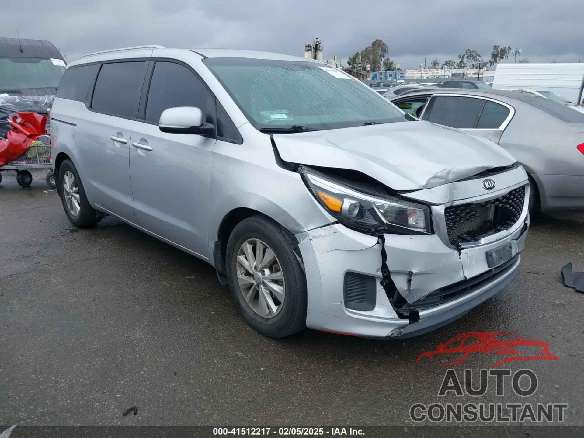 KIA SEDONA 2018 - KNDMB5C13J6367874