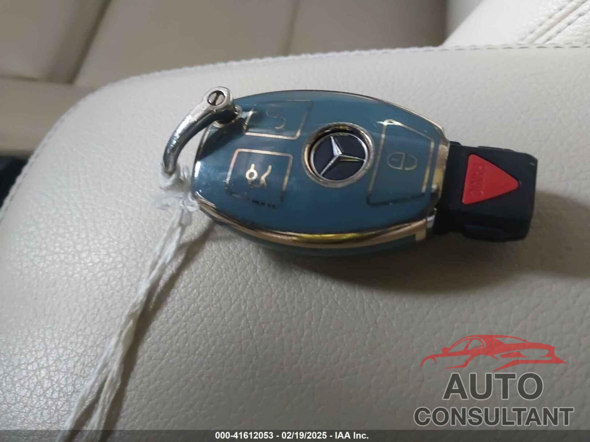 MERCEDES-BENZ GLA 250 2019 - WDCTG4GB8KJ542722