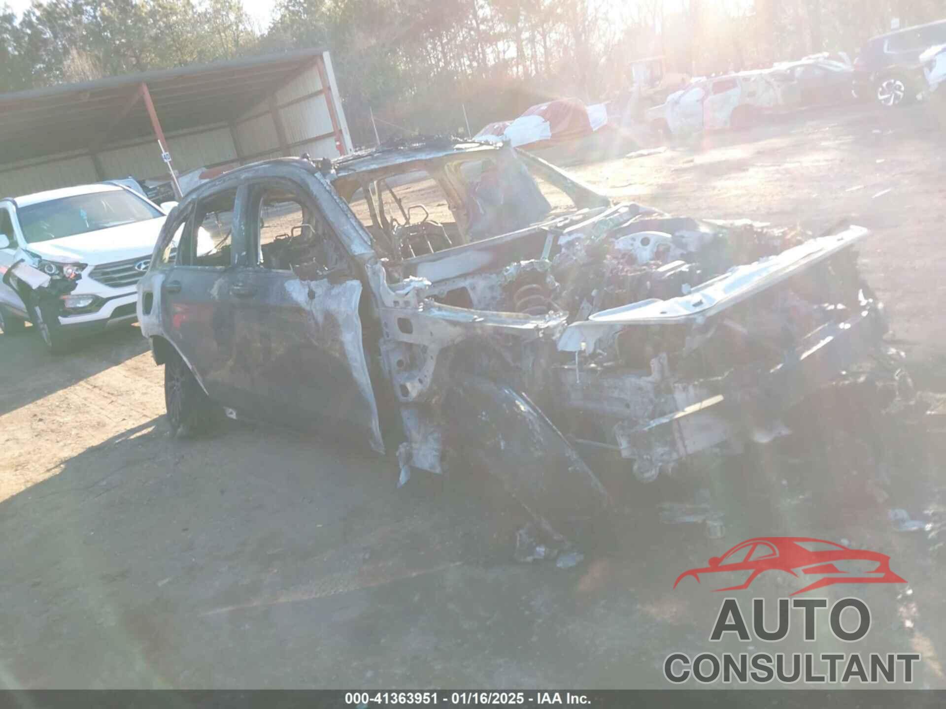 MERCEDES-BENZ GLC 300 2022 - W1N0G8DB5NG049658