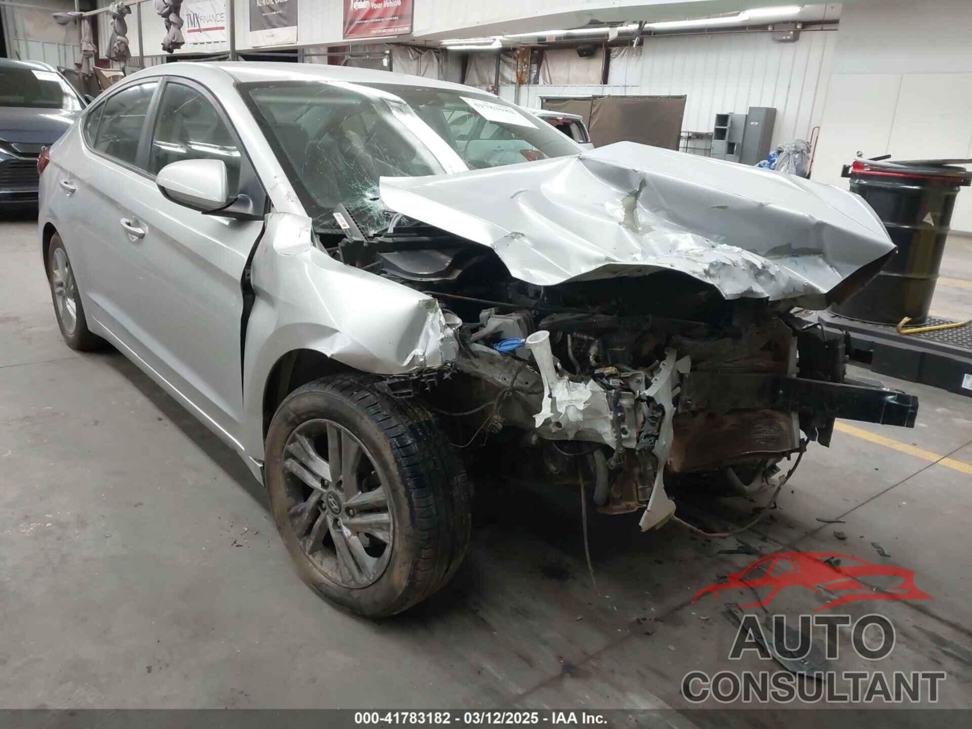HYUNDAI ELANTRA 2019 - KMHD84LF6KU769398