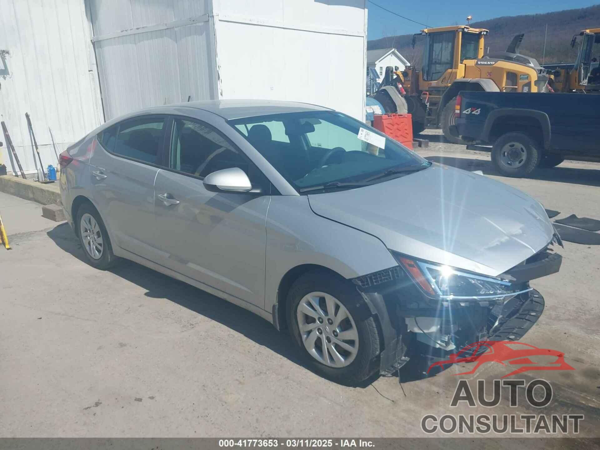 HYUNDAI ELANTRA 2019 - 5NPD74LF8KH443619