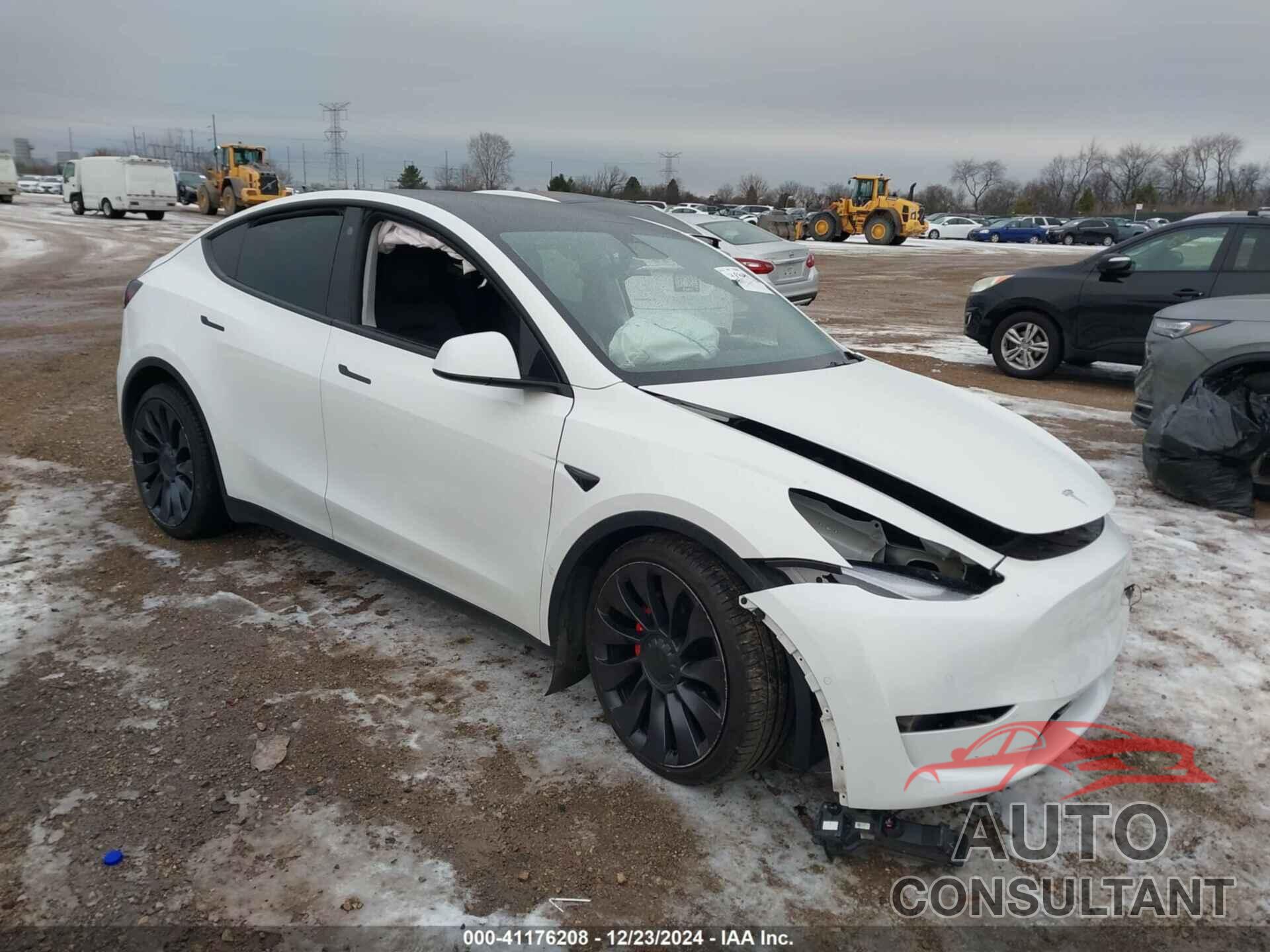 TESLA MODEL Y 2021 - 5YJYGDEF6MF261711