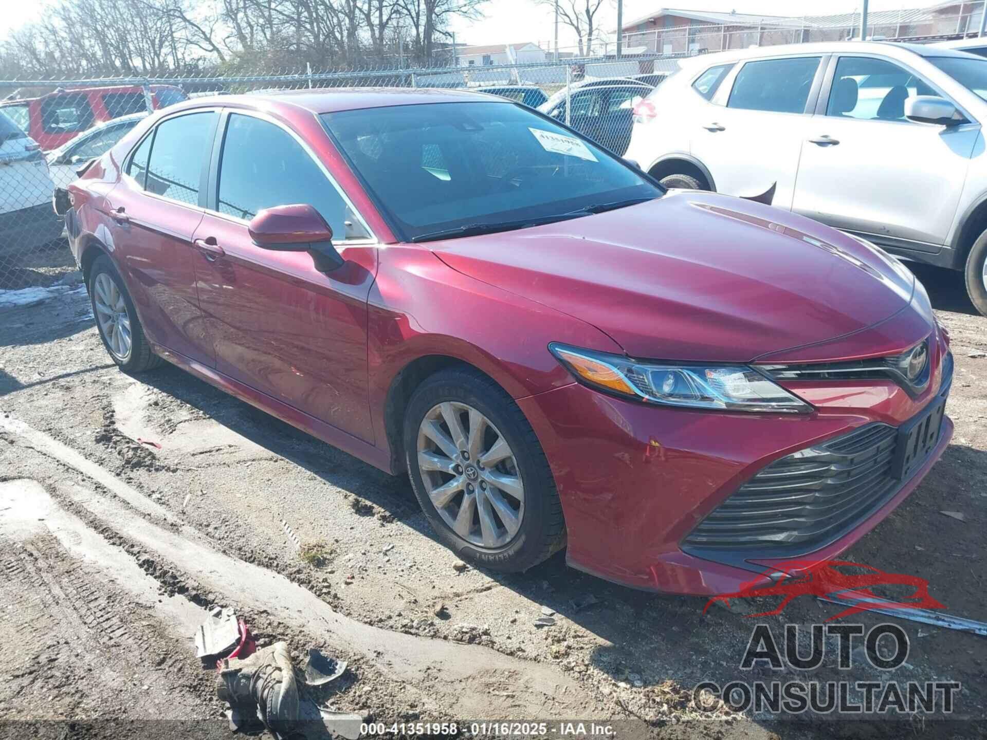 TOYOTA CAMRY 2019 - 4T1B11HK6KU843063