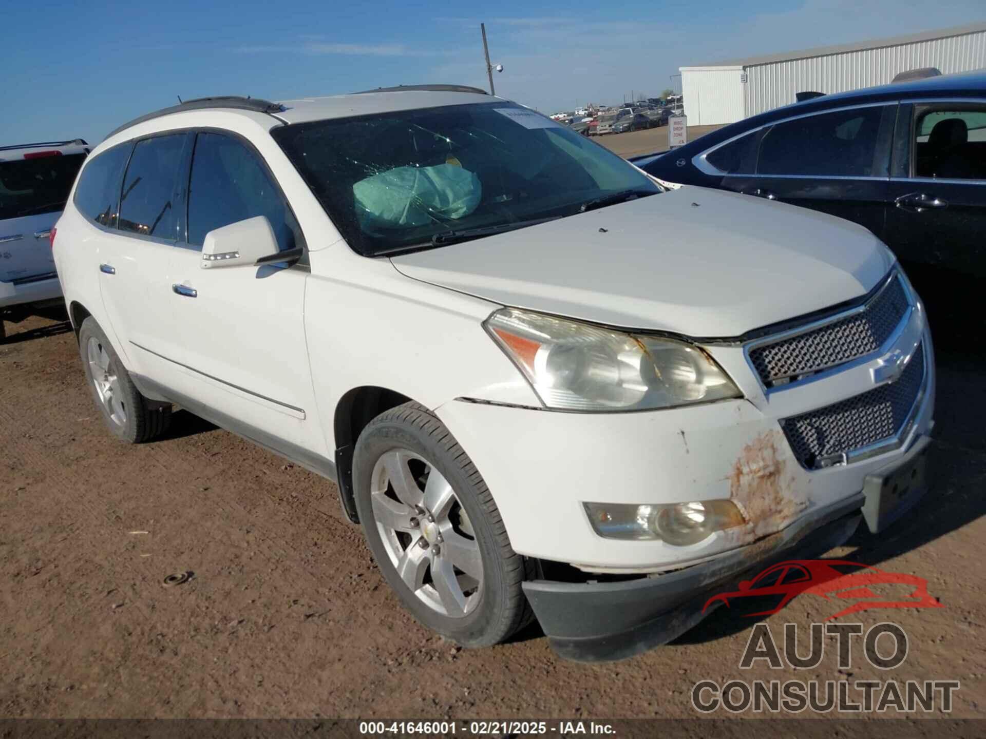 CHEVROLET TRAVERSE 2011 - 1GNKRLED0BJ361700