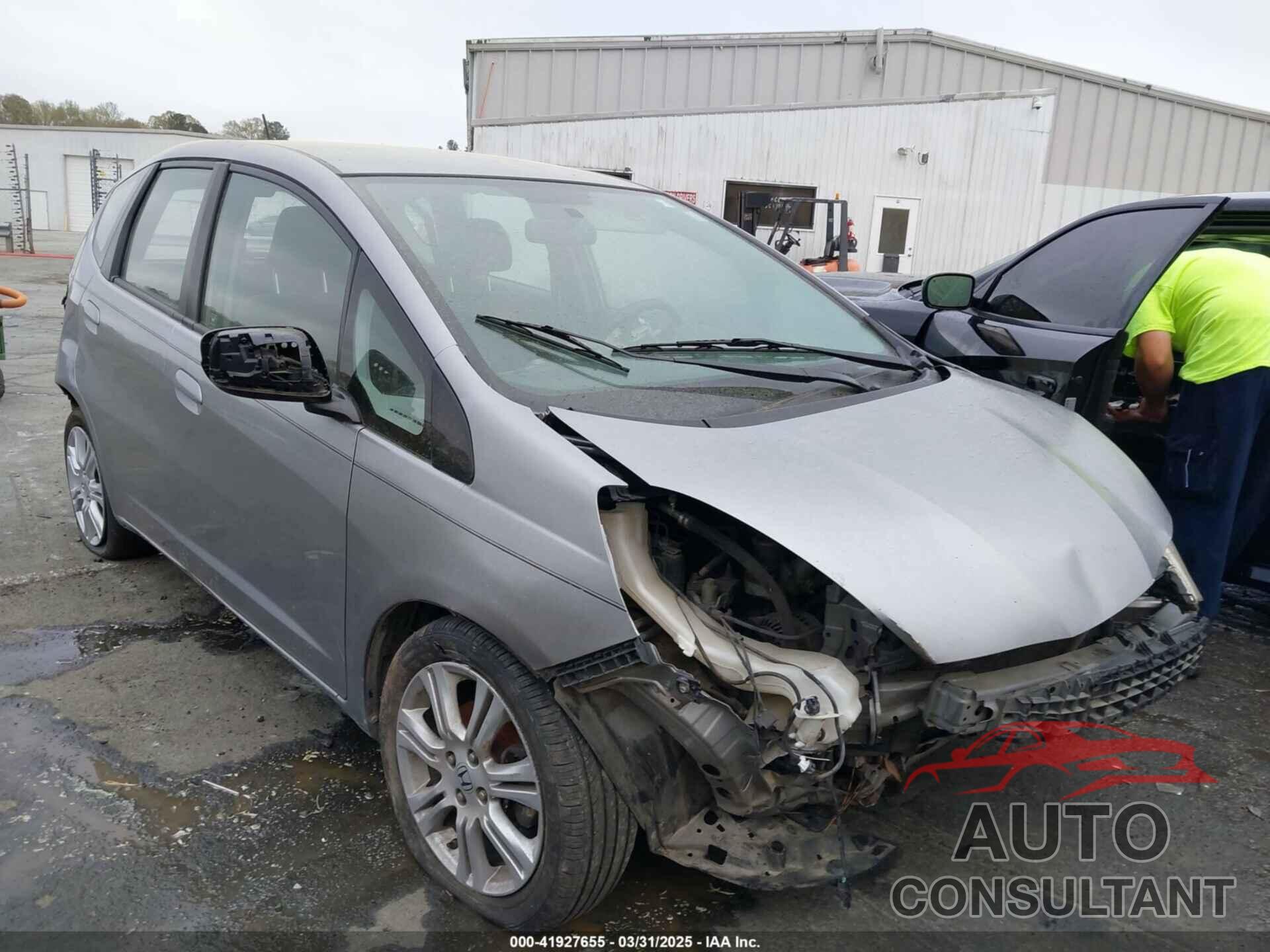 HONDA FIT 2009 - JHMGE88459C003833
