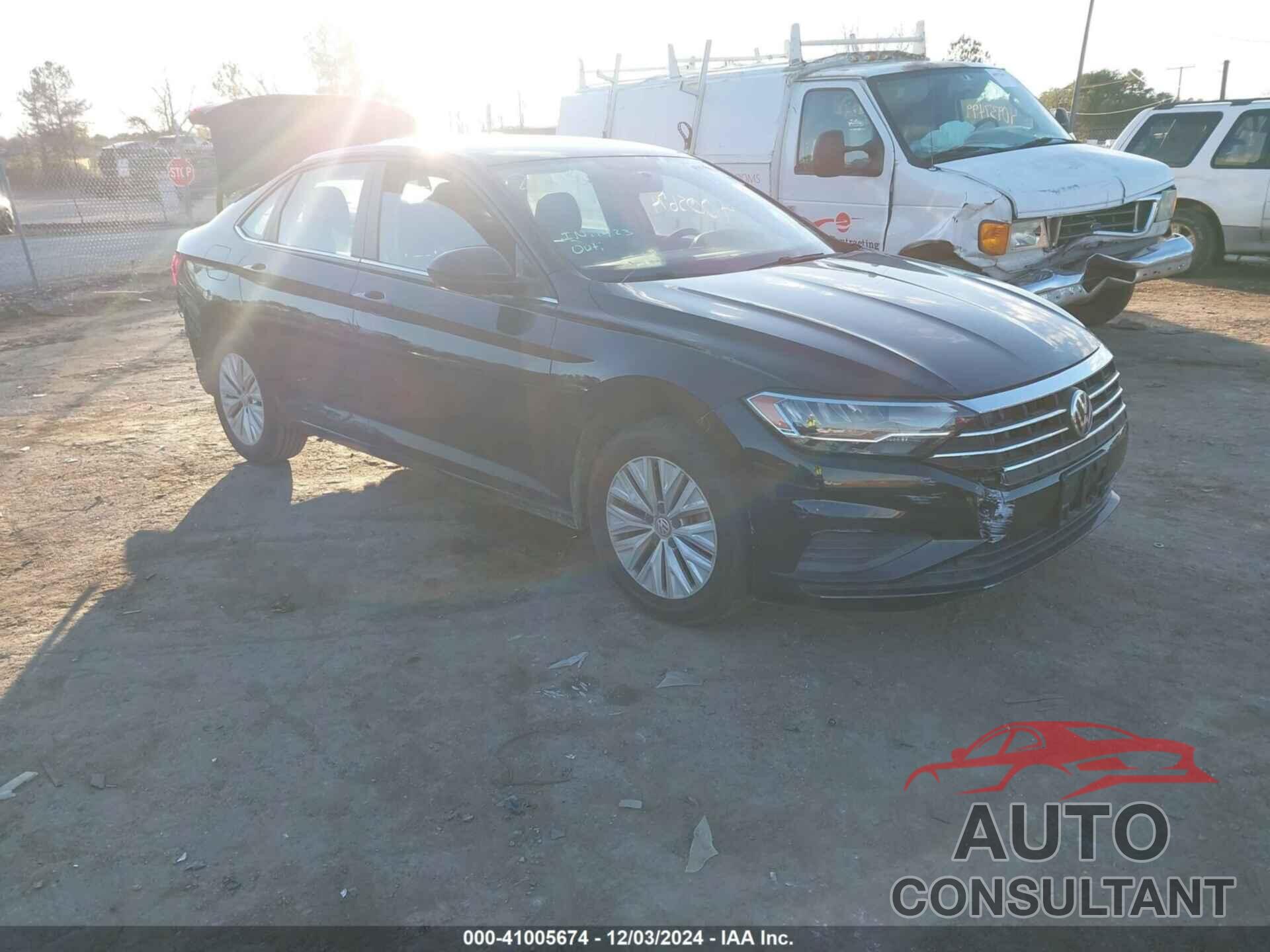 VOLKSWAGEN JETTA 2019 - 3VWC57BU3KM207664