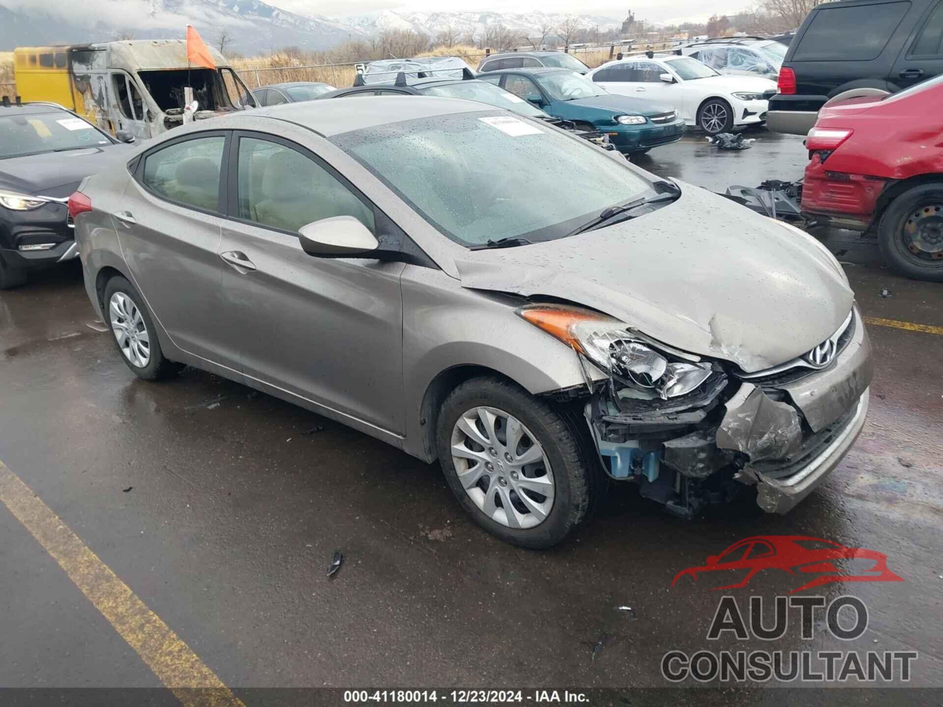 HYUNDAI ELANTRA 2011 - 5NPDH4AE7BH058544