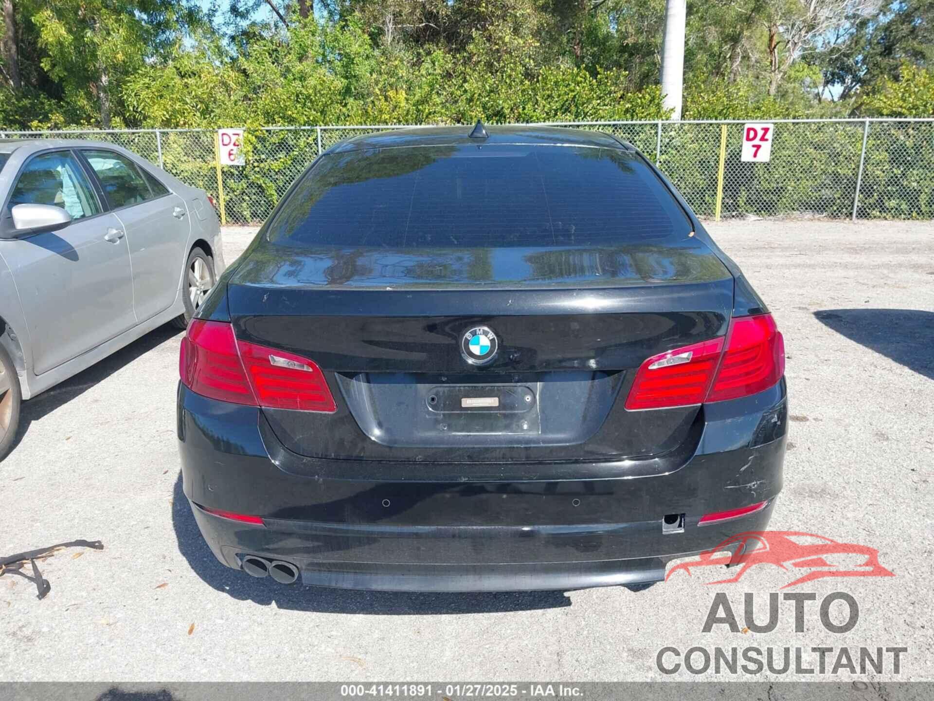 BMW 528I 2012 - WBAXG5C58CDX06402