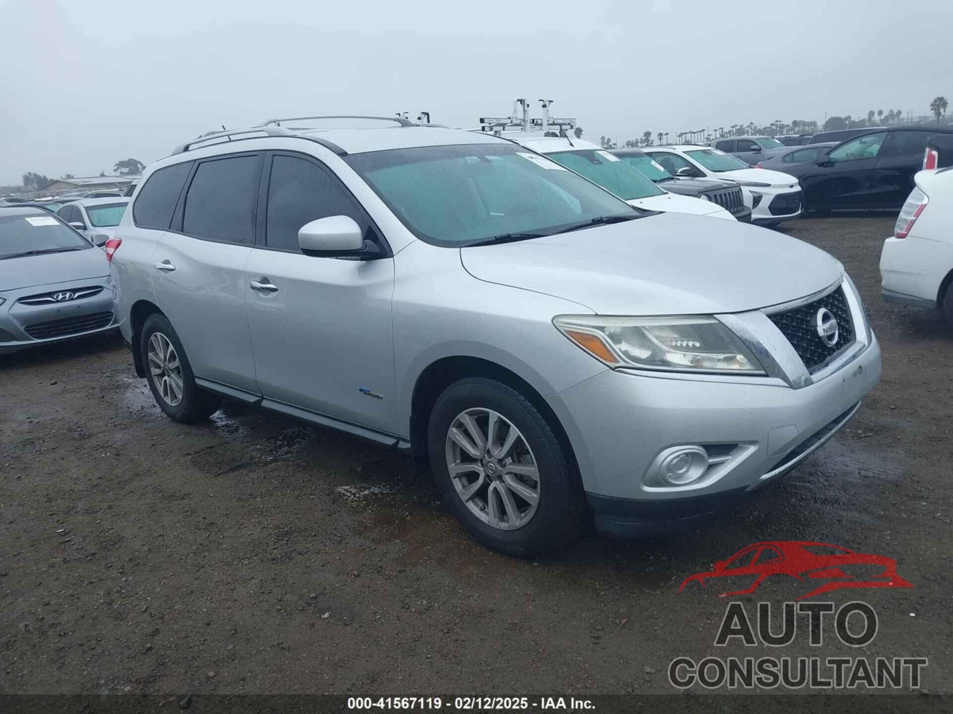 NISSAN PATHFINDER HYBRID 2014 - 5N1CR2MNXEC659211