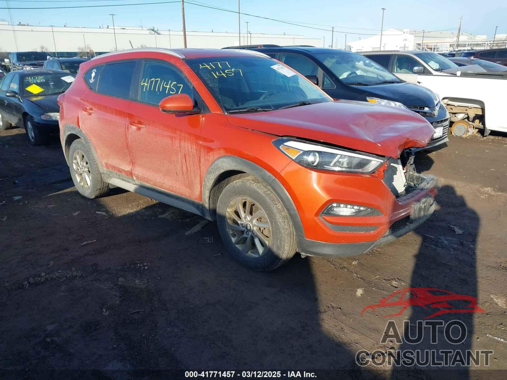 HYUNDAI TUCSON 2017 - KM8J3CA46HU424815