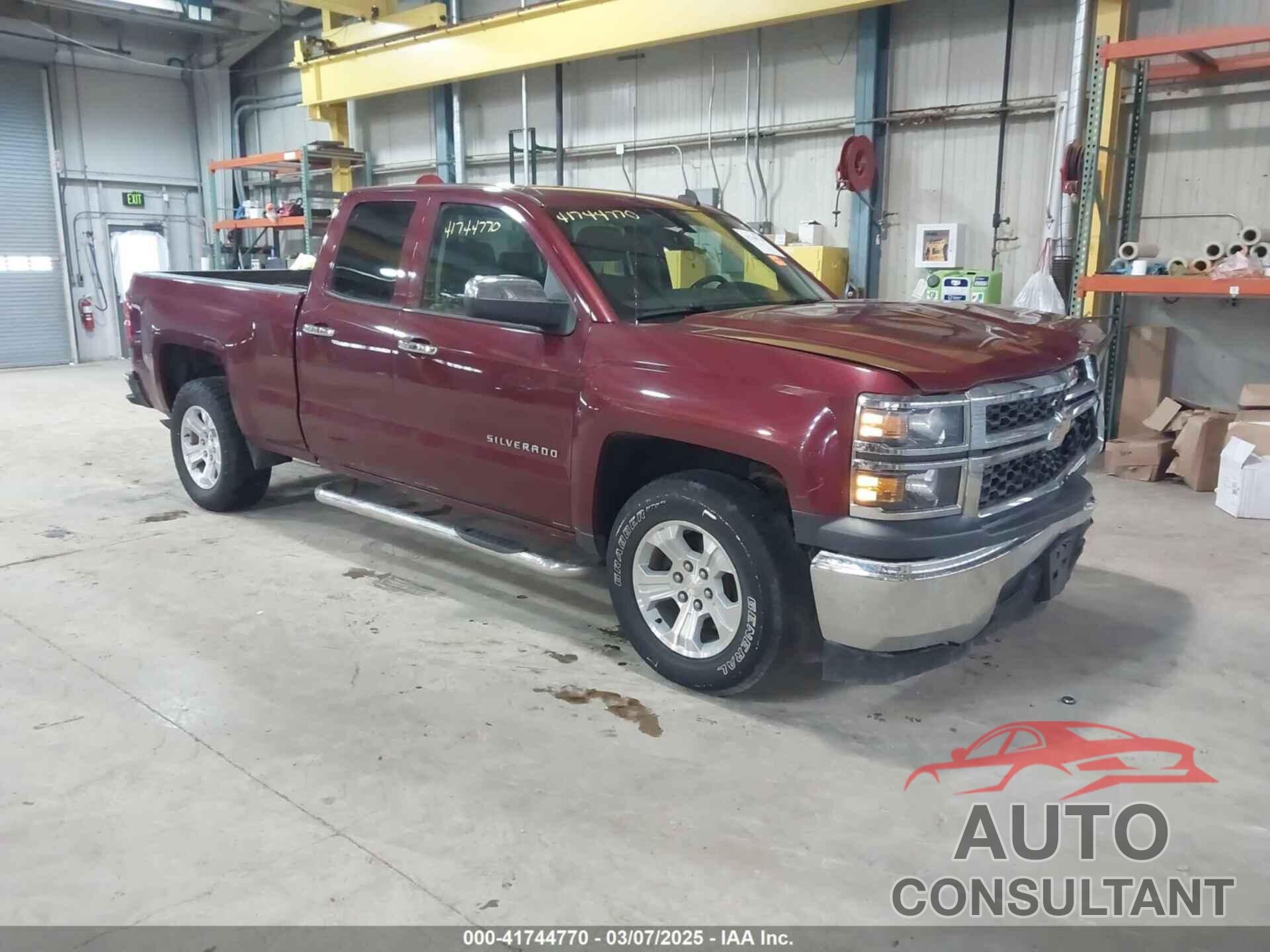 CHEVROLET SILVERADO 1500 2014 - 1GCRCPEH7EZ290214