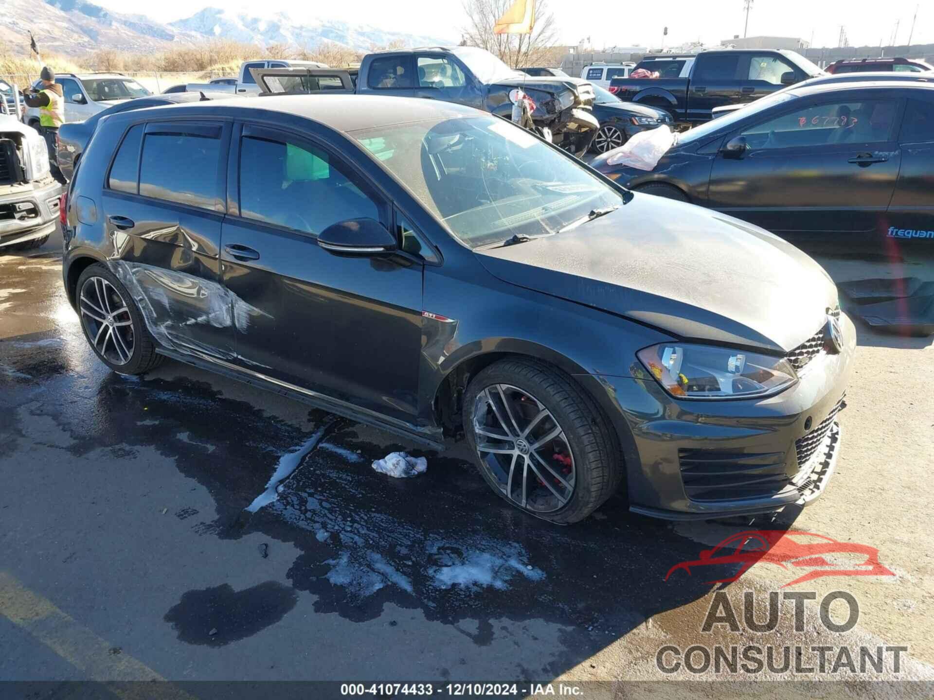 VOLKSWAGEN GOLF GTI 2017 - 3VW5T7AU0HM063368