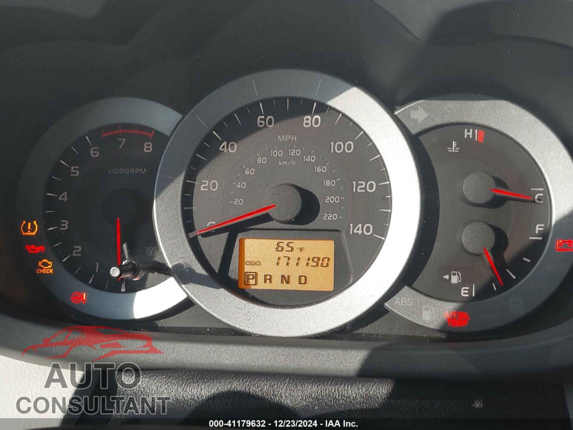 TOYOTA RAV4 2011 - 2T3DF4DV8BW123721