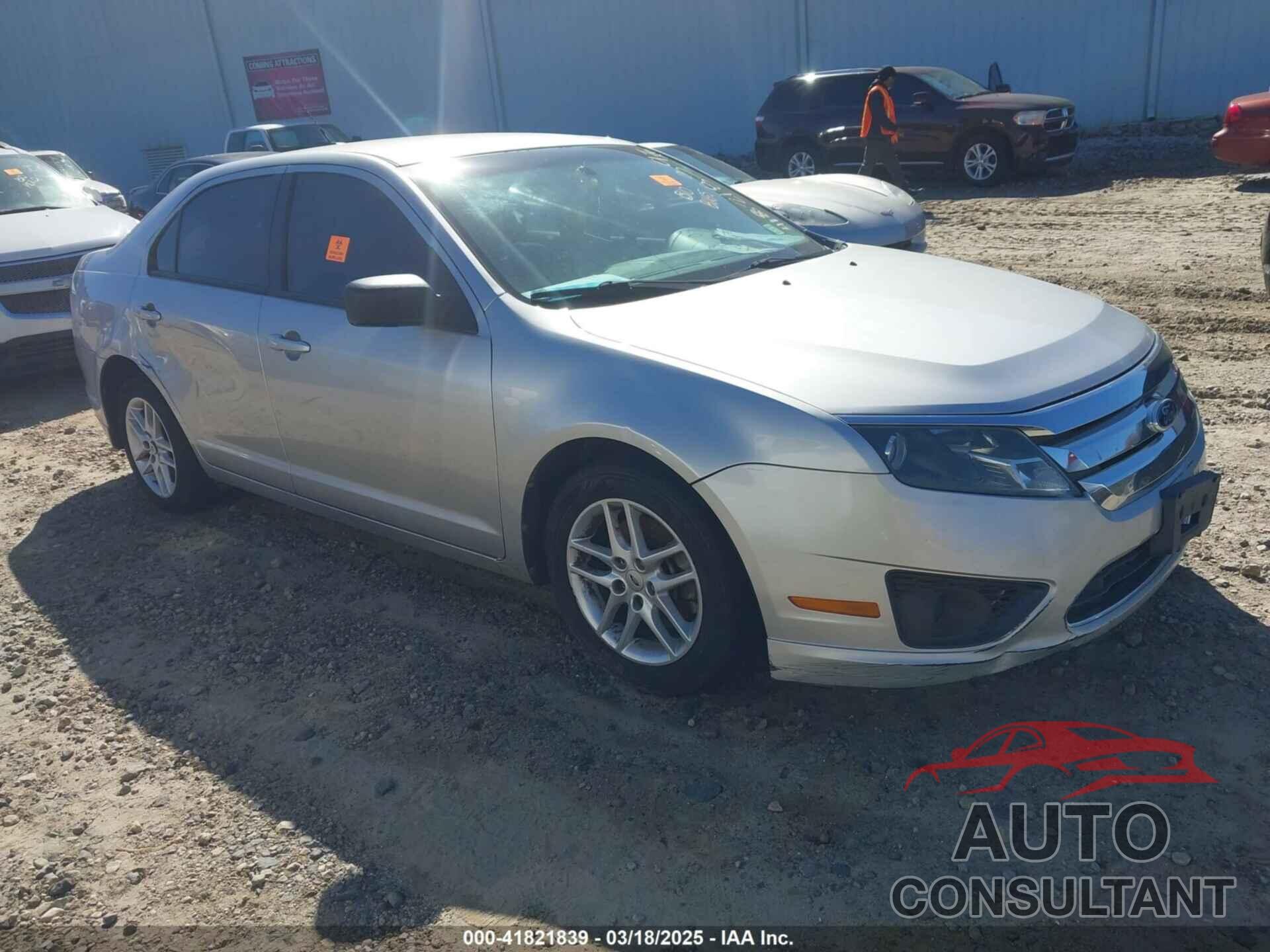 FORD FUSION 2011 - 3FAHP0GA8BR337599