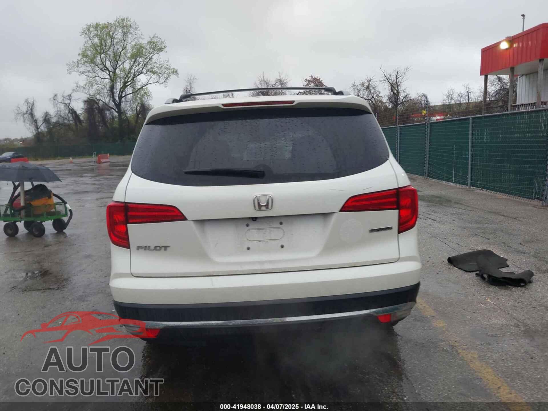 HONDA PILOT 2016 - 5FNYF5H91GB016348