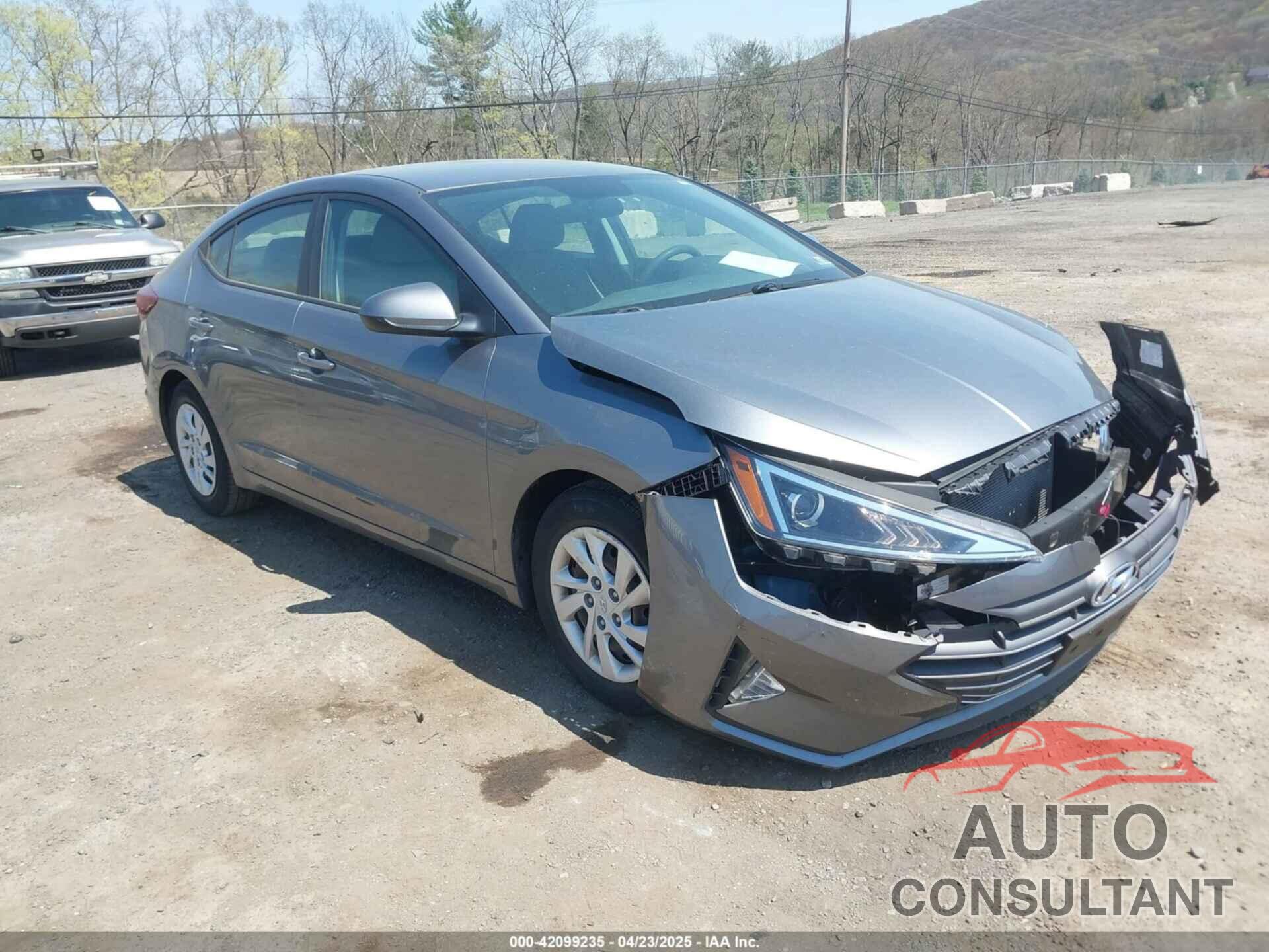 HYUNDAI ELANTRA 2019 - 5NPD74LF7KH451985