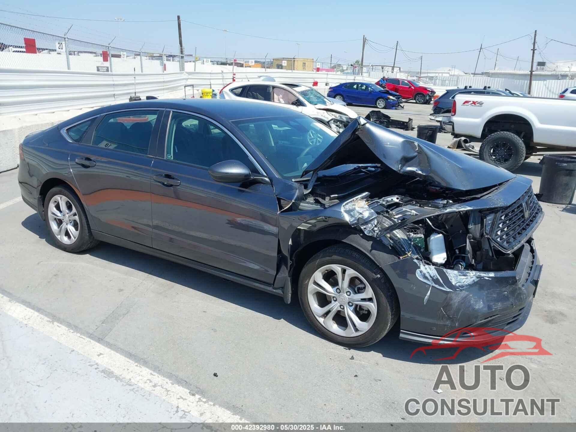 HONDA ACCORD 2023 - 1HGCY1F23PA049820