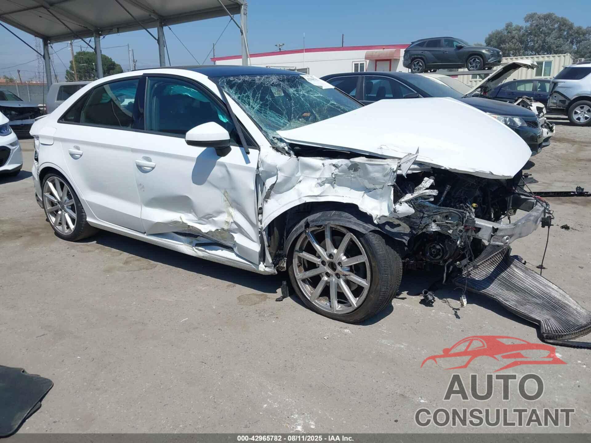 AUDI A3 2016 - WAUA7GFF8G1056953