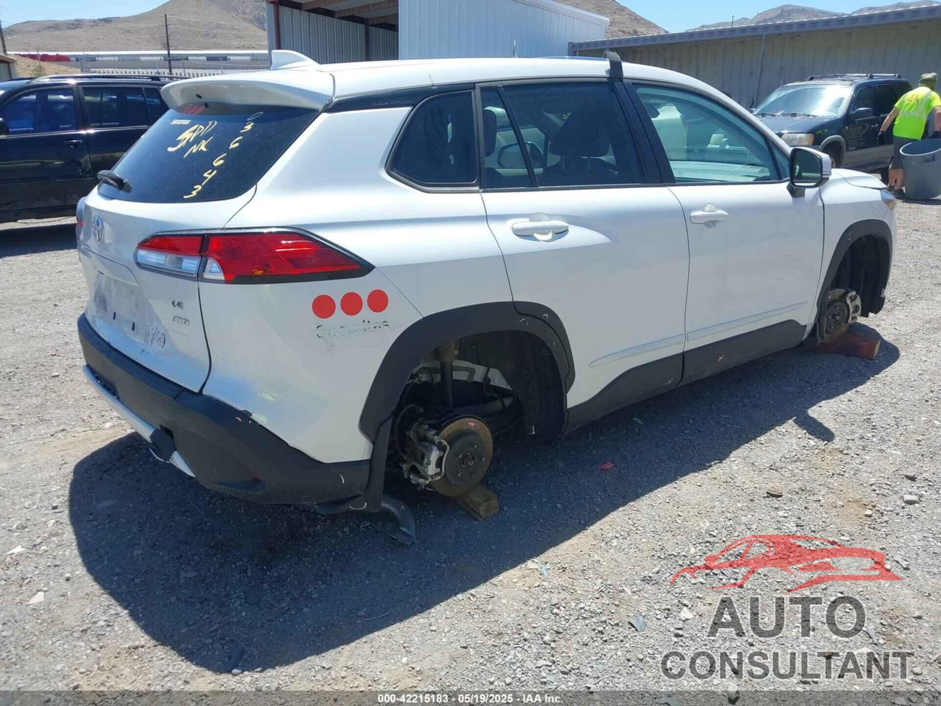 TOYOTA COROLLA CROSS 2022 - 7MUCAABG5NV036643