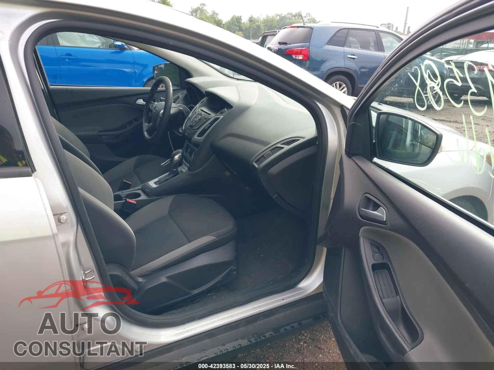 FORD FOCUS 2014 - 1FADP3F20EL325847
