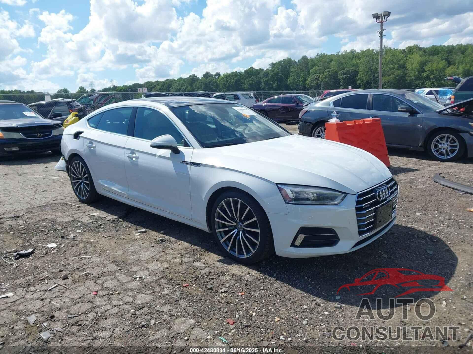 AUDI A5 2018 - WAUBNCF5XJA013278