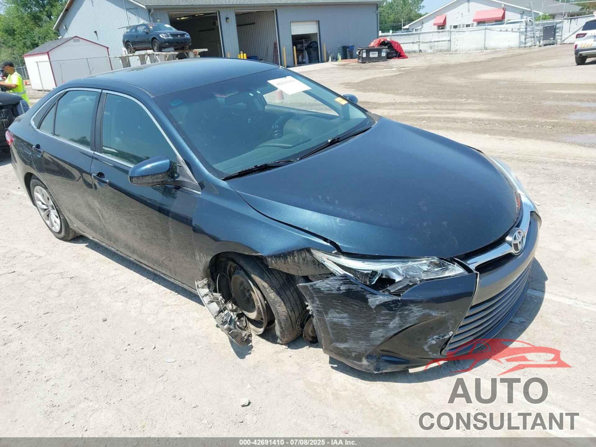 TOYOTA CAMRY 2015 - 4T4BF1FK5FR510109